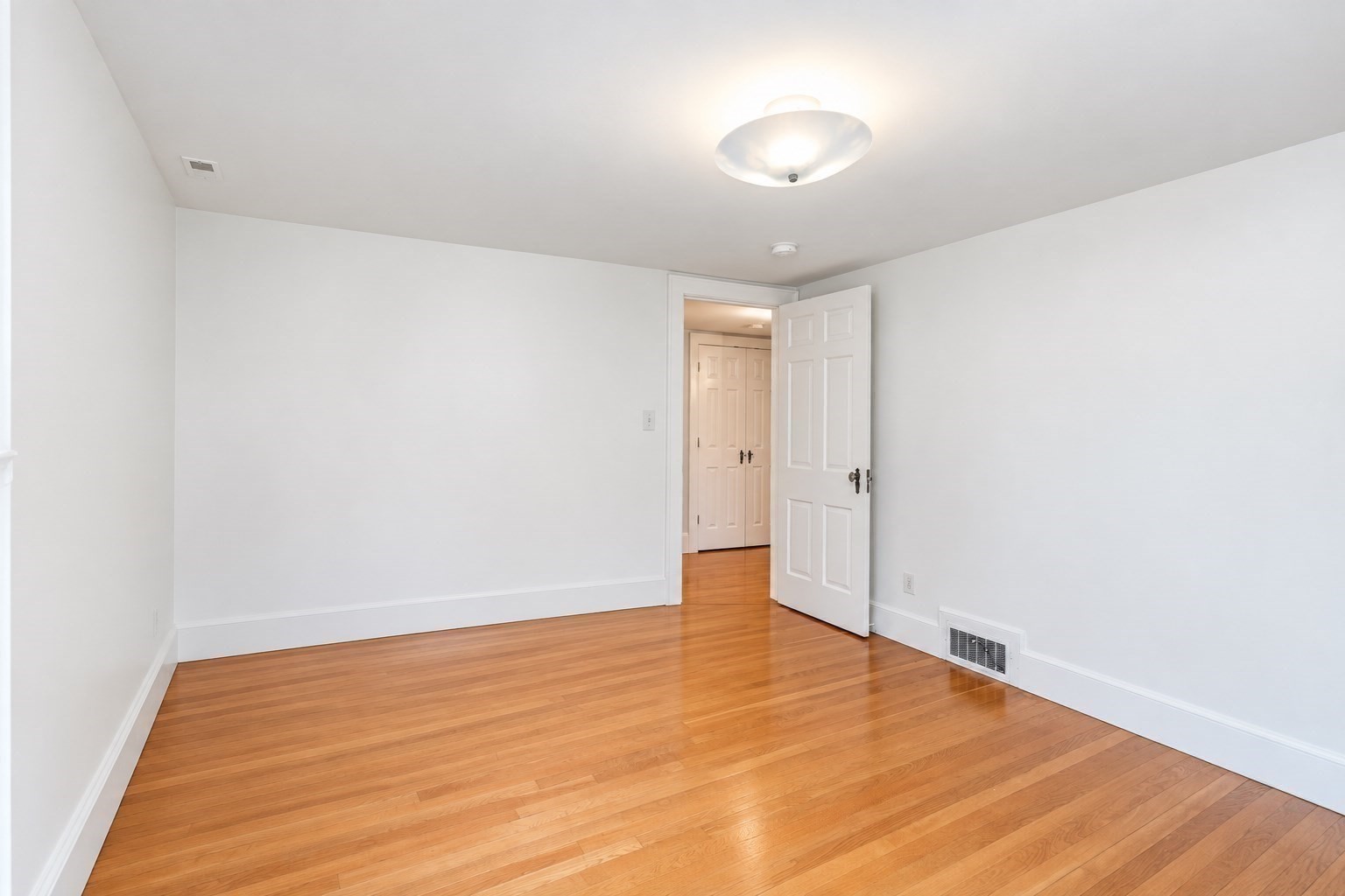 42 Sheridan Rd Property Photo 22