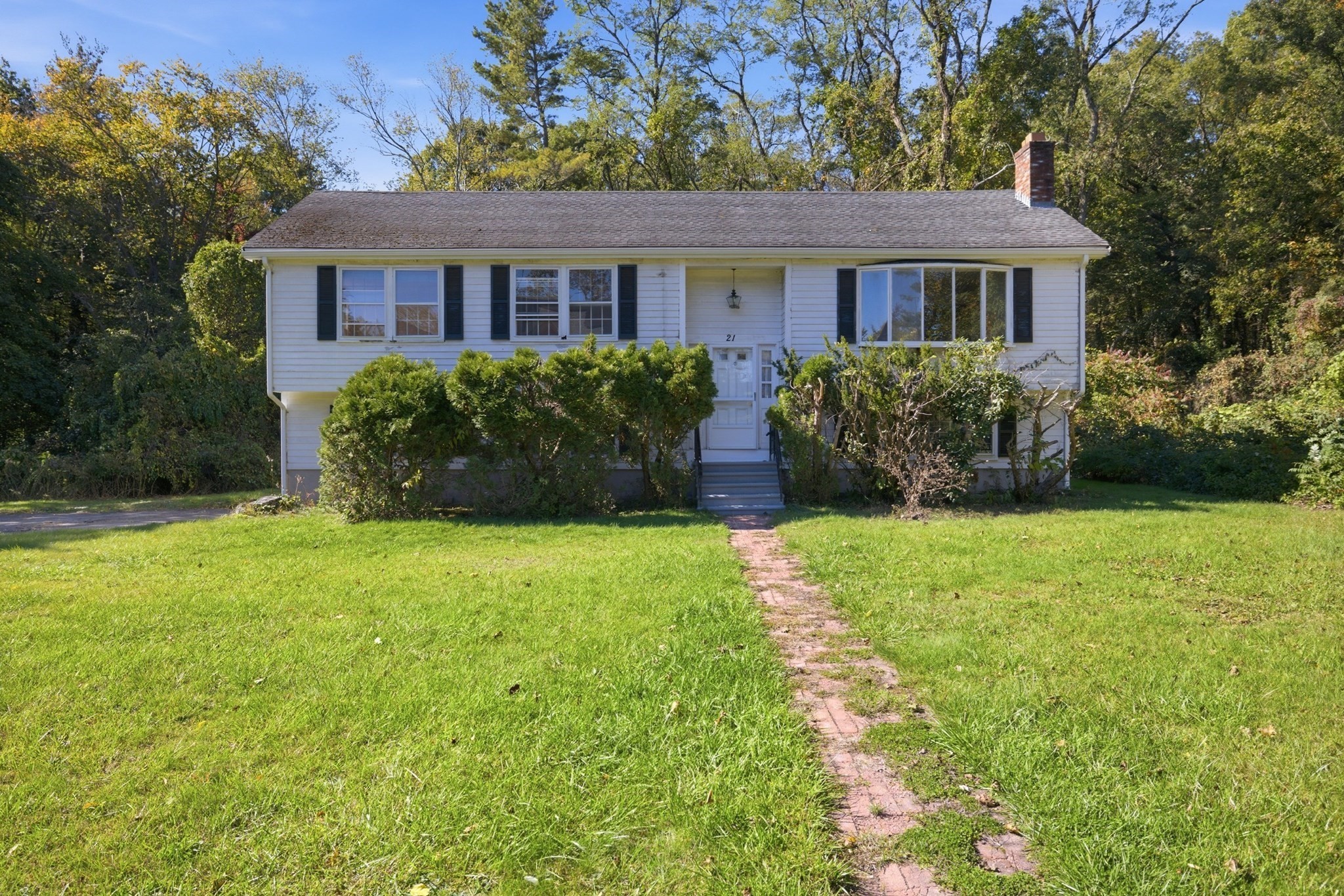 21 Woodpark Circle Property Photo 1