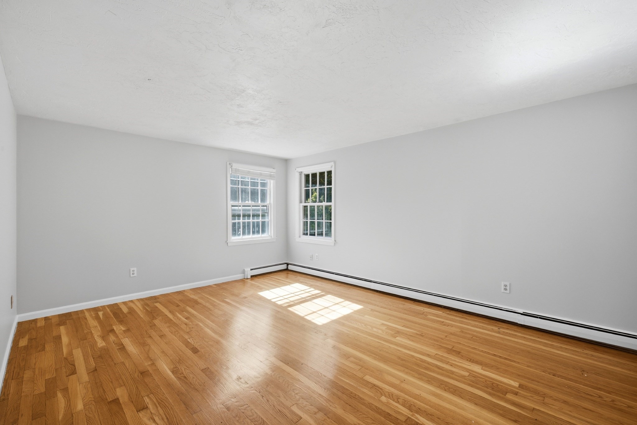 21 Woodpark Circle Property Photo 13