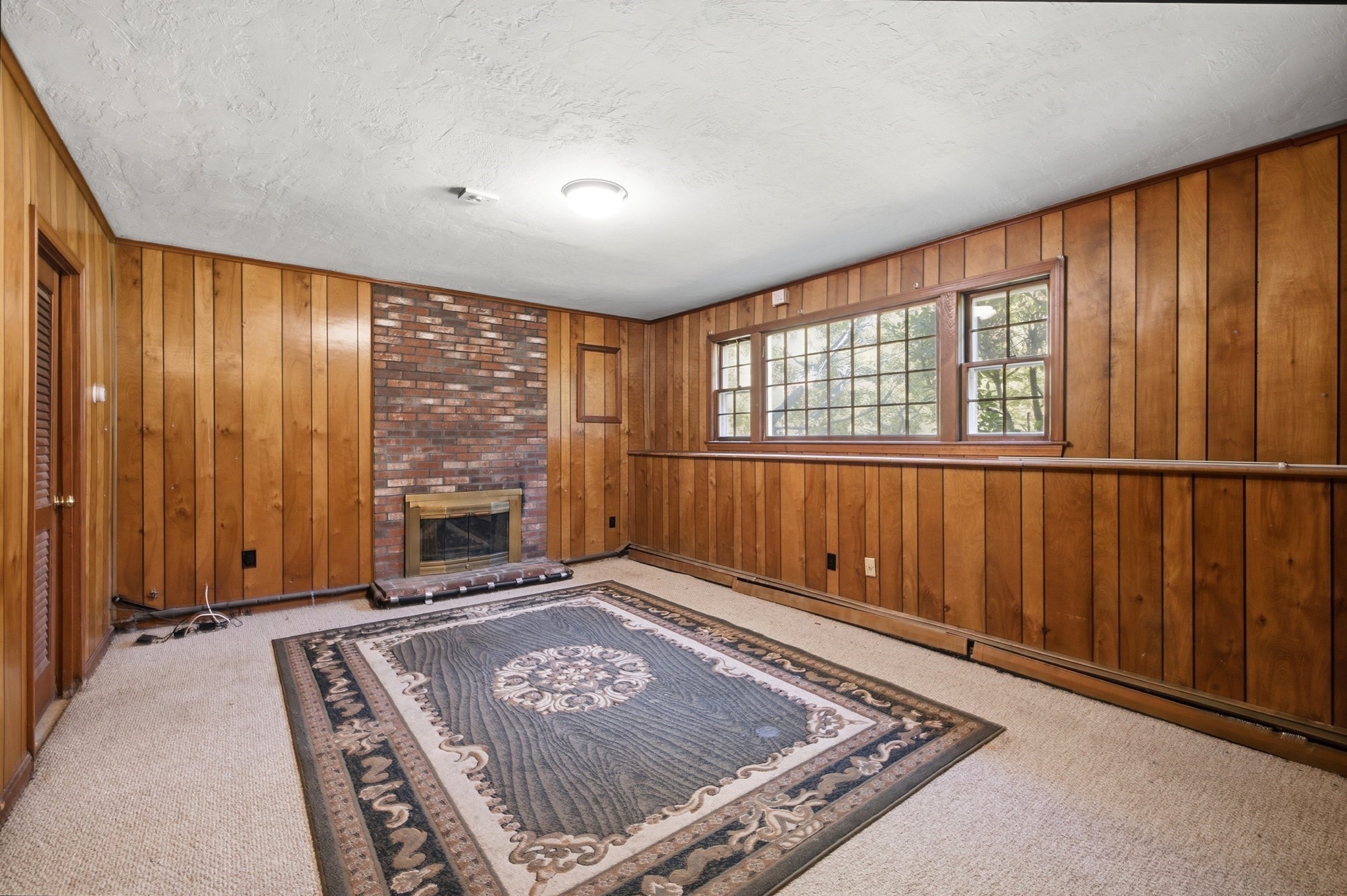 21 Woodpark Circle Property Photo 18