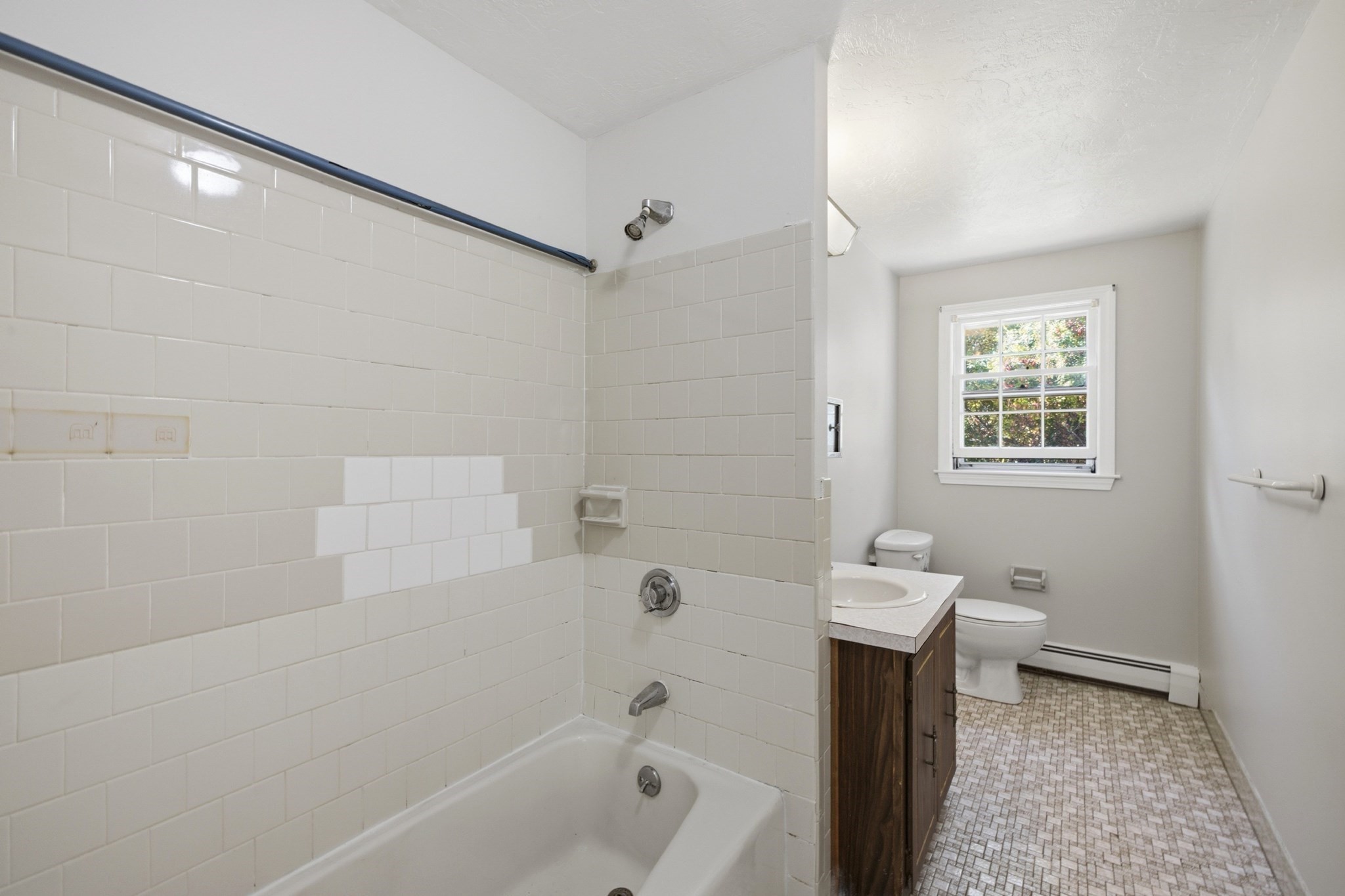 21 Woodpark Circle Property Photo 23