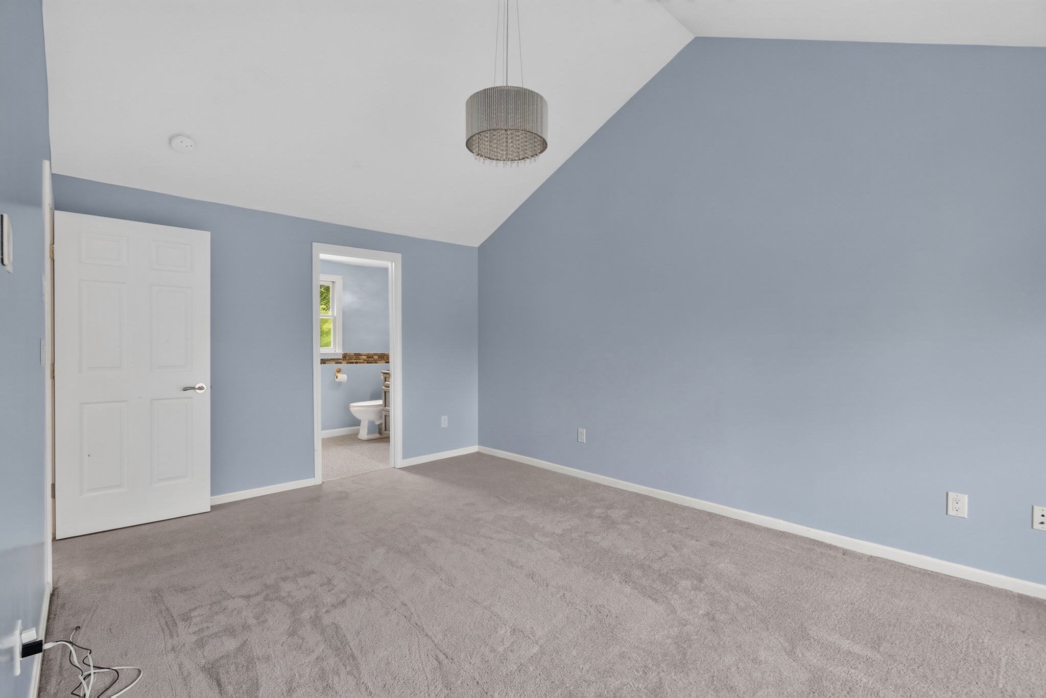 22 Salo Ter Property Photo 11