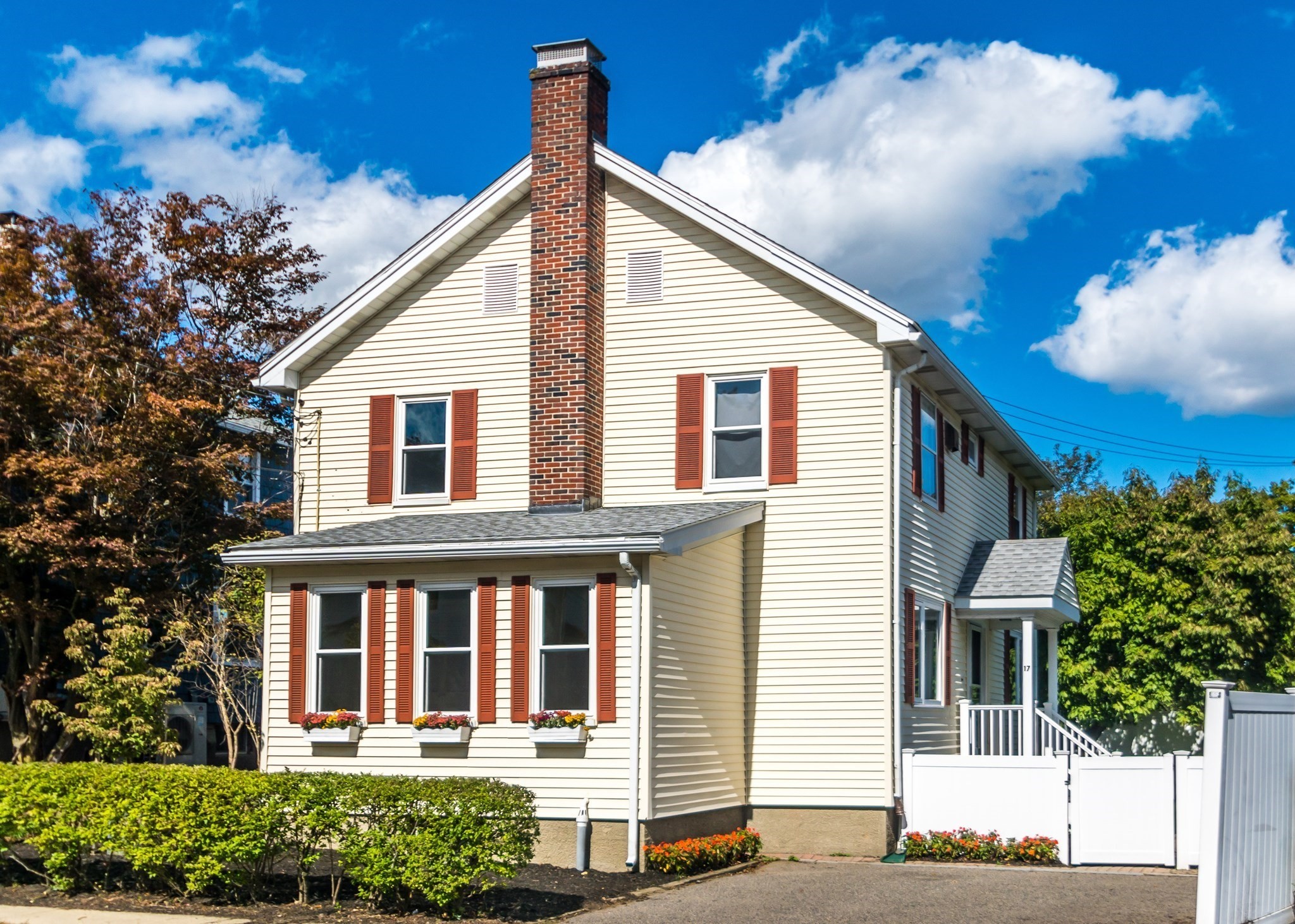 17 Hamblin Road Property Photo 1