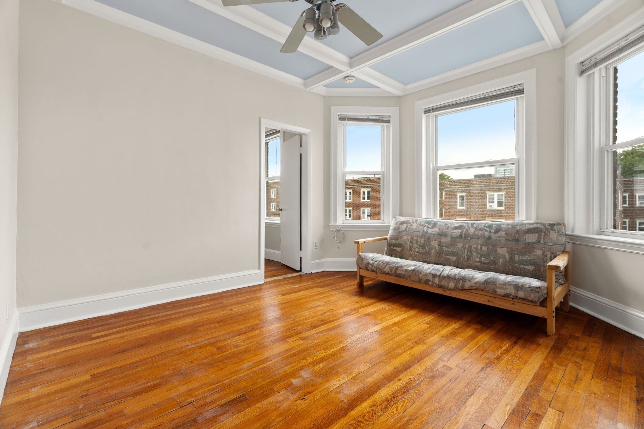 61 Thatcher St # 5a Property Photo 3
