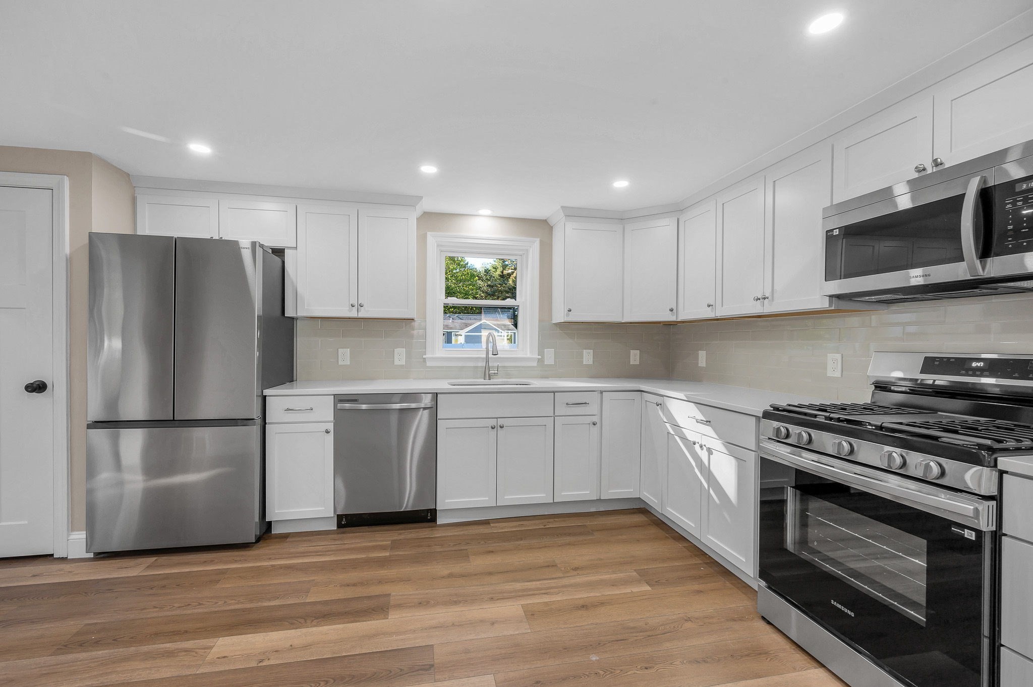 6 Bacon Street Property Photo 4