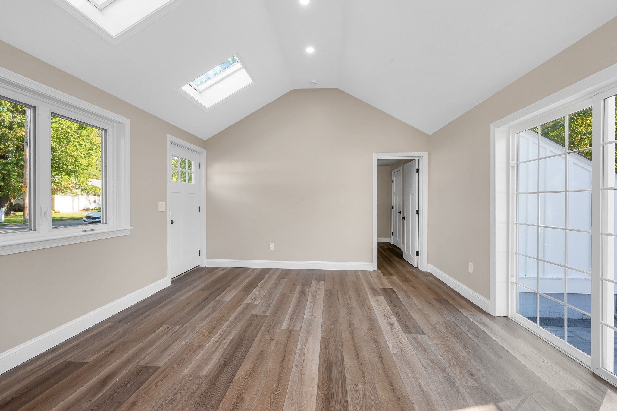 6 Bacon Street Property Photo 9