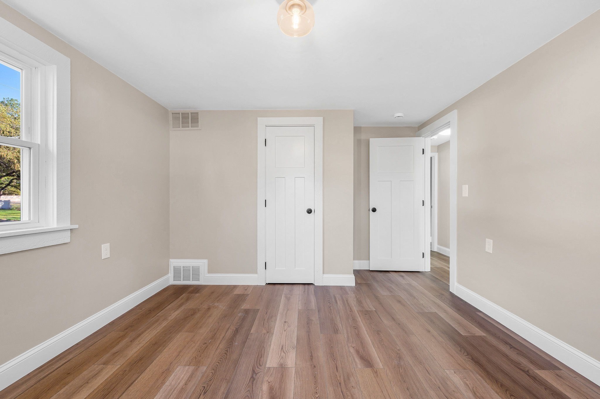 6 Bacon Street Property Photo 20