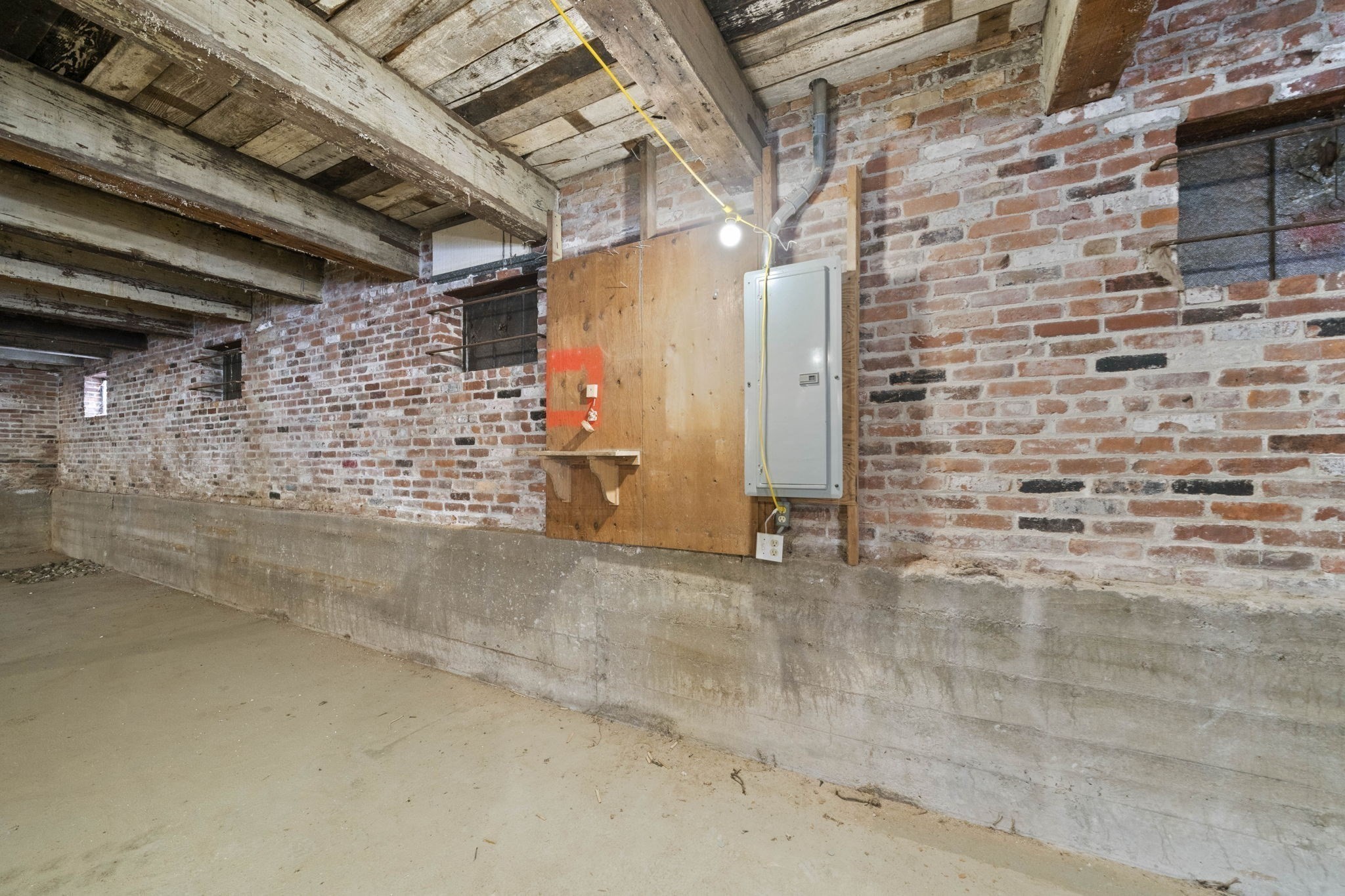 90 School # 0 Property Photo 13