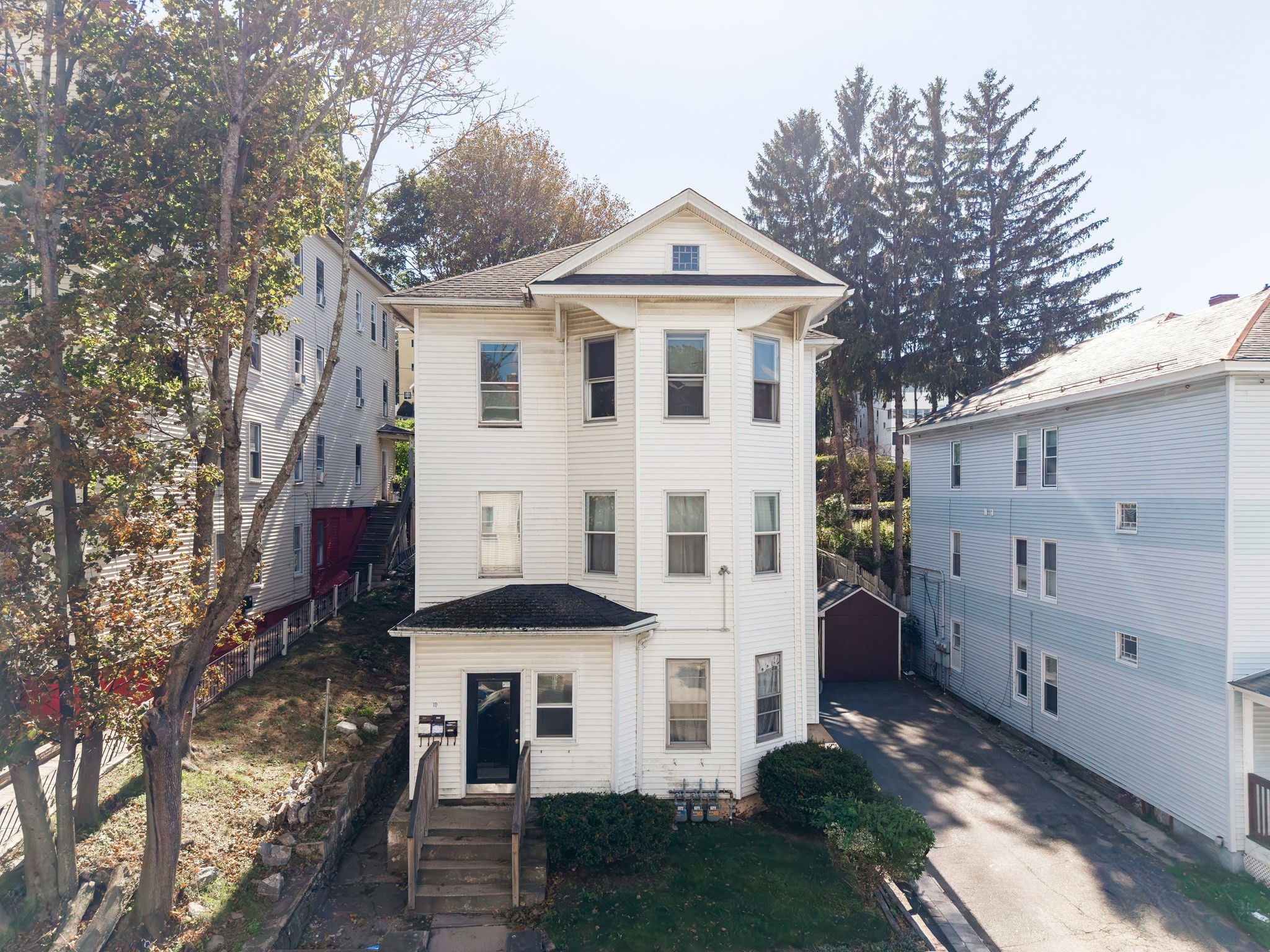 10 Alpine # 3 Property Photo 1