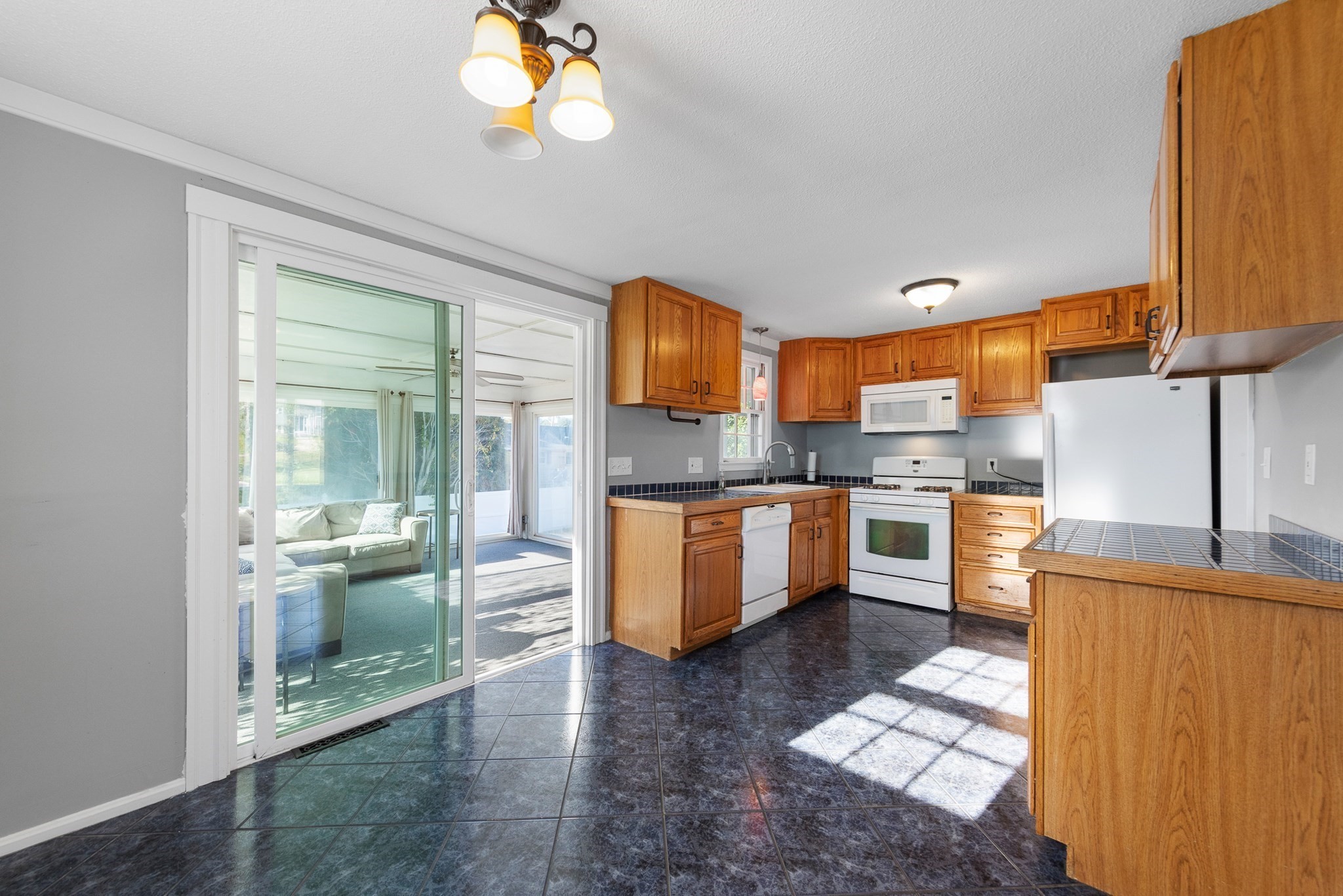 70 Westwind Rd Property Photo 8