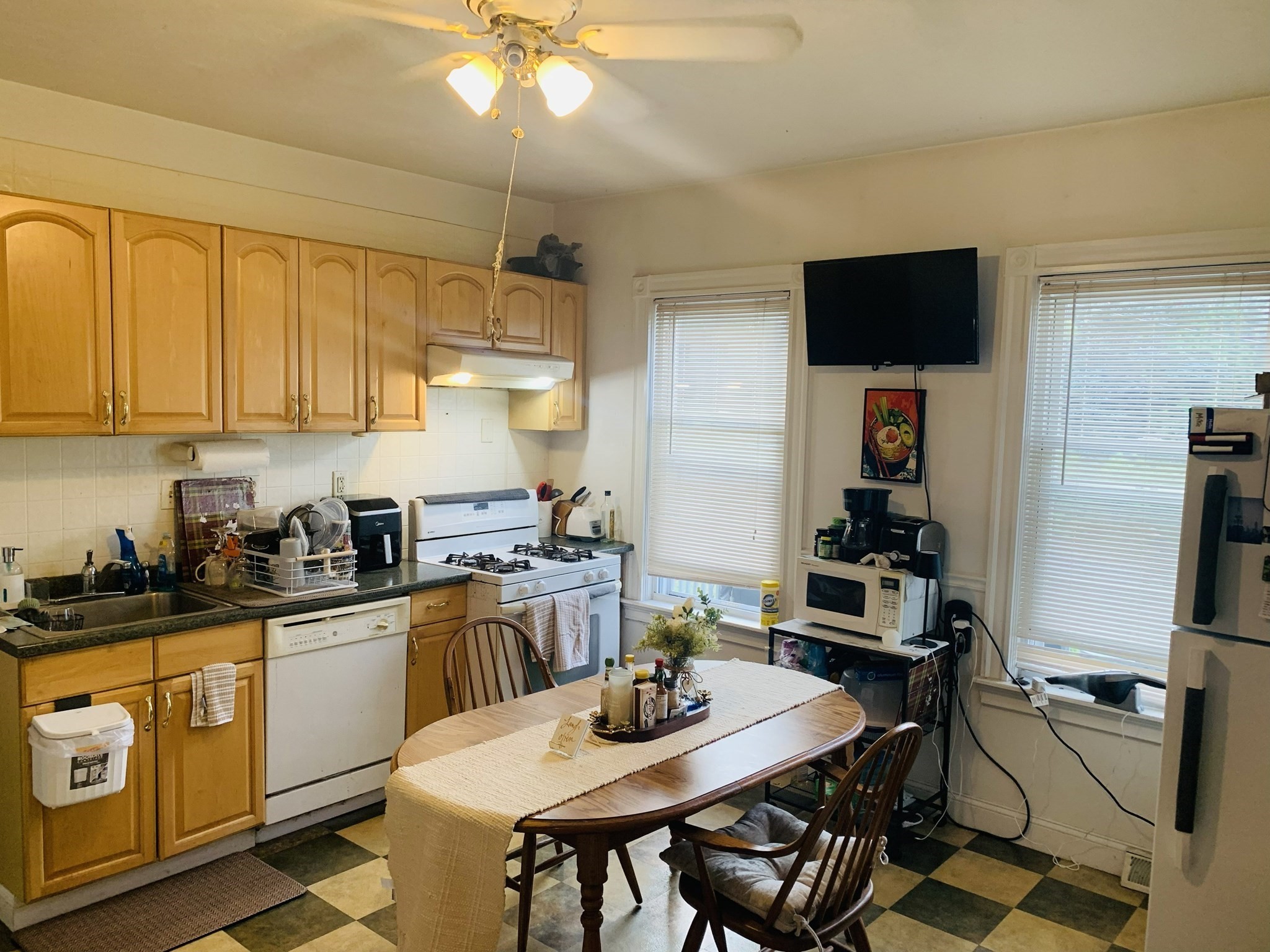 15 Carlstad St Property Photo 12