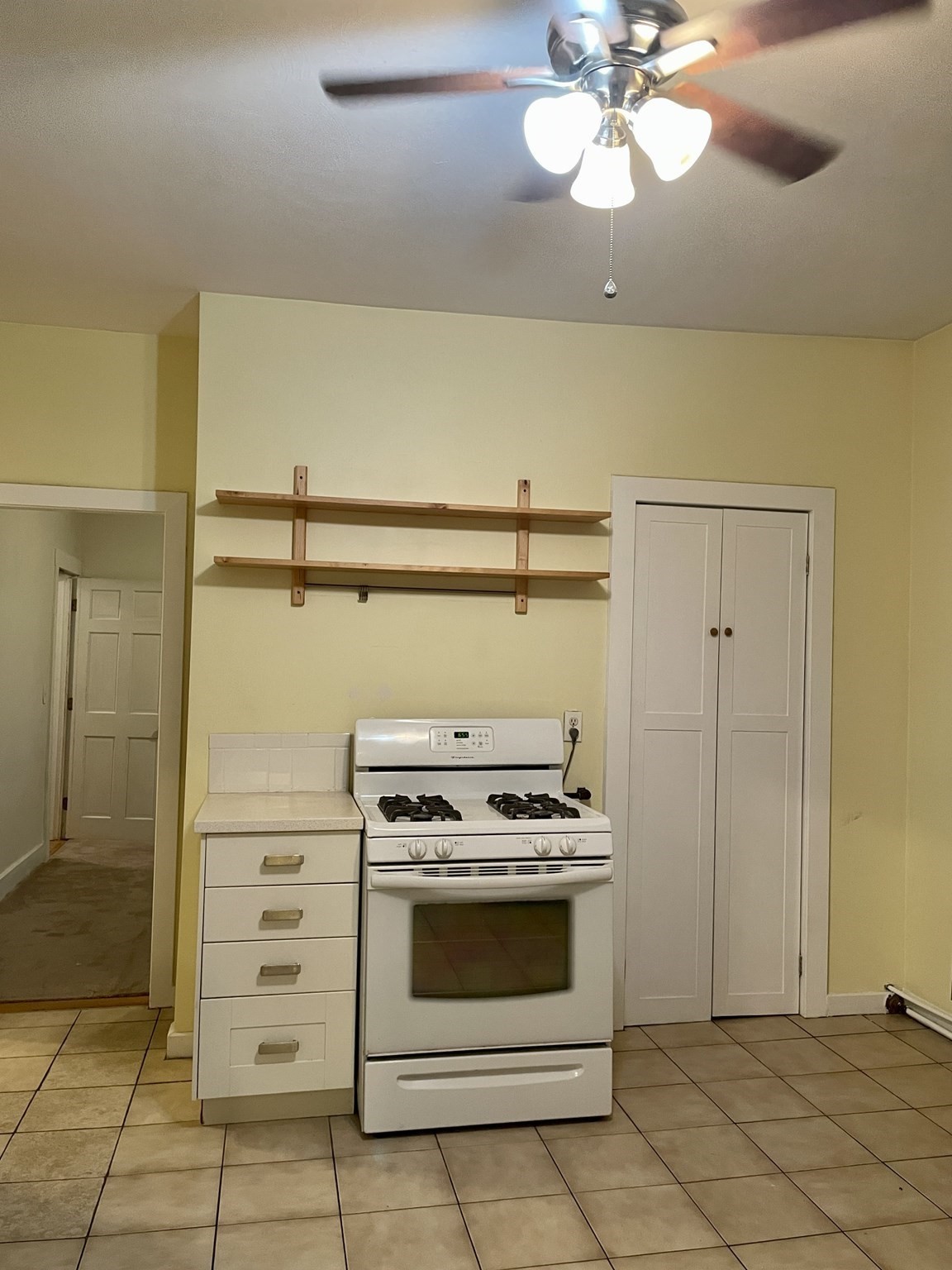 15 Carlstad St Property Photo 22