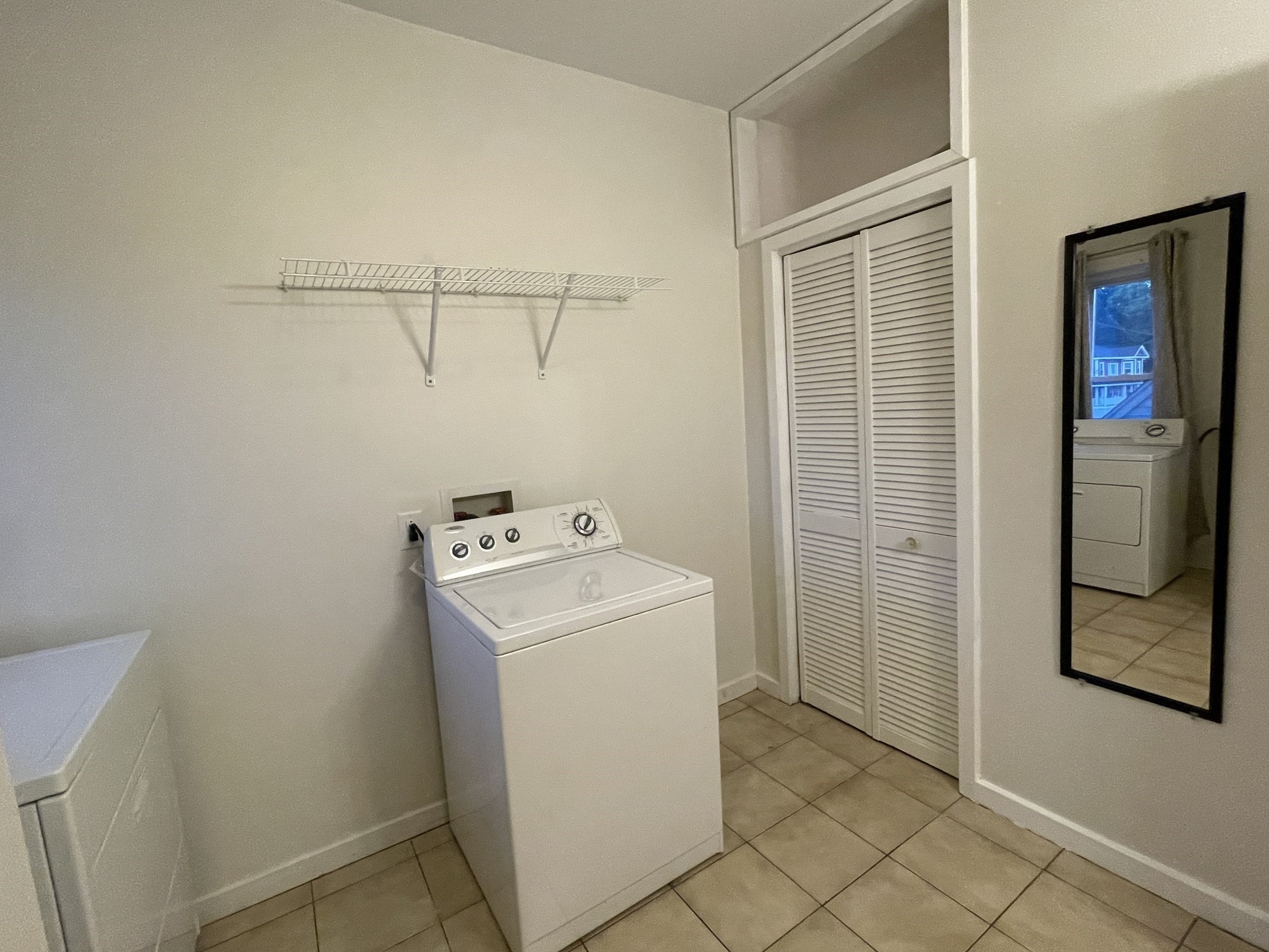 15 Carlstad St Property Photo 26