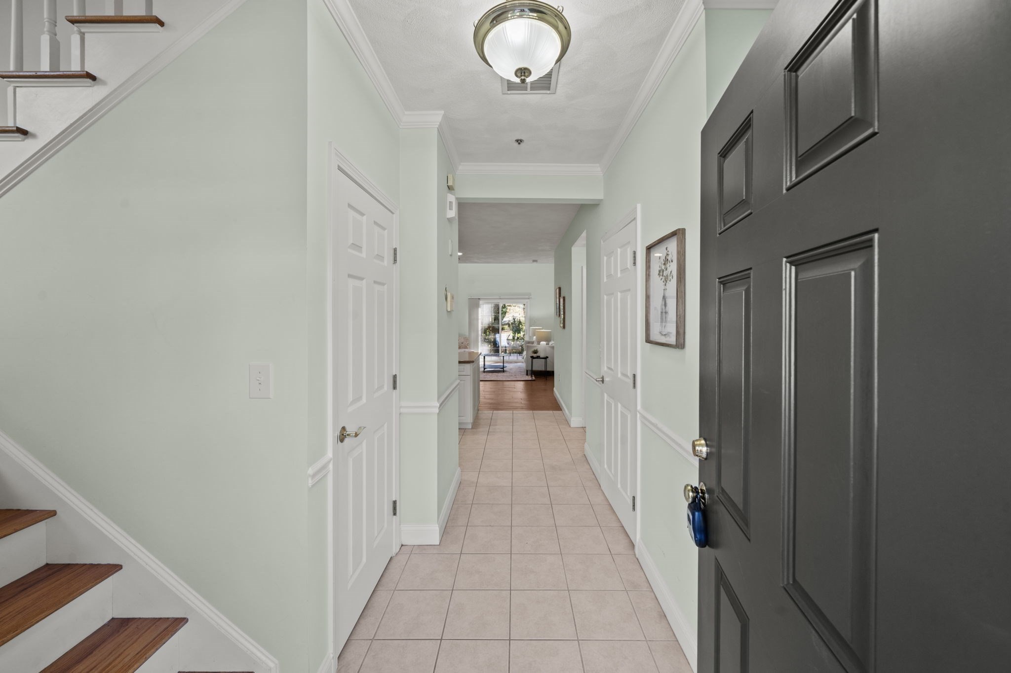25 Stonebury Way # 6 Property Photo 5