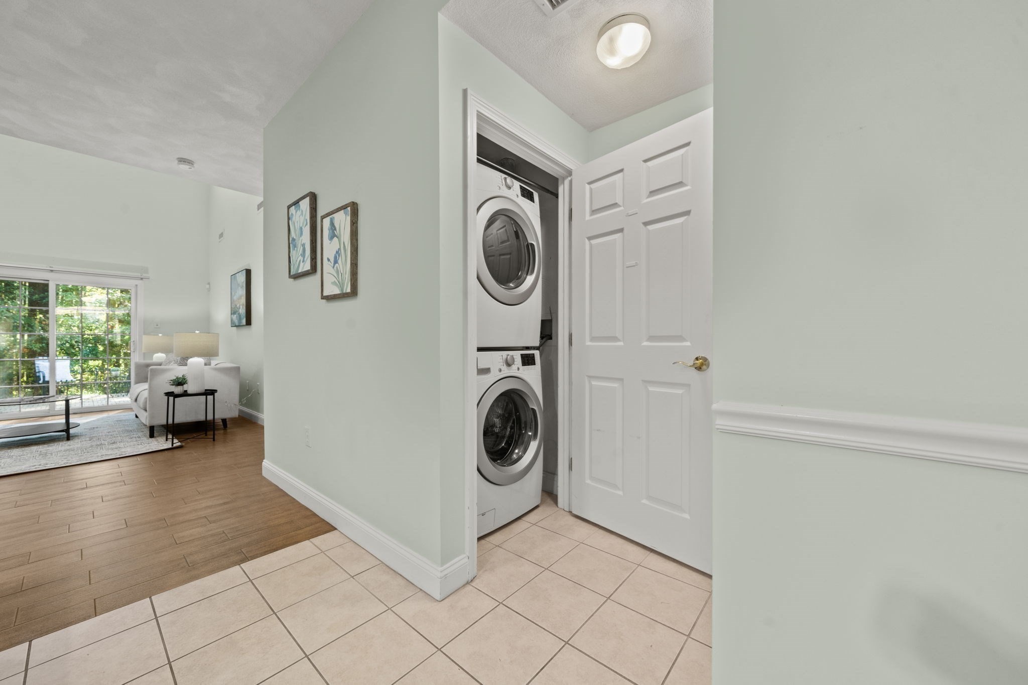 25 Stonebury Way # 6 Property Photo 10