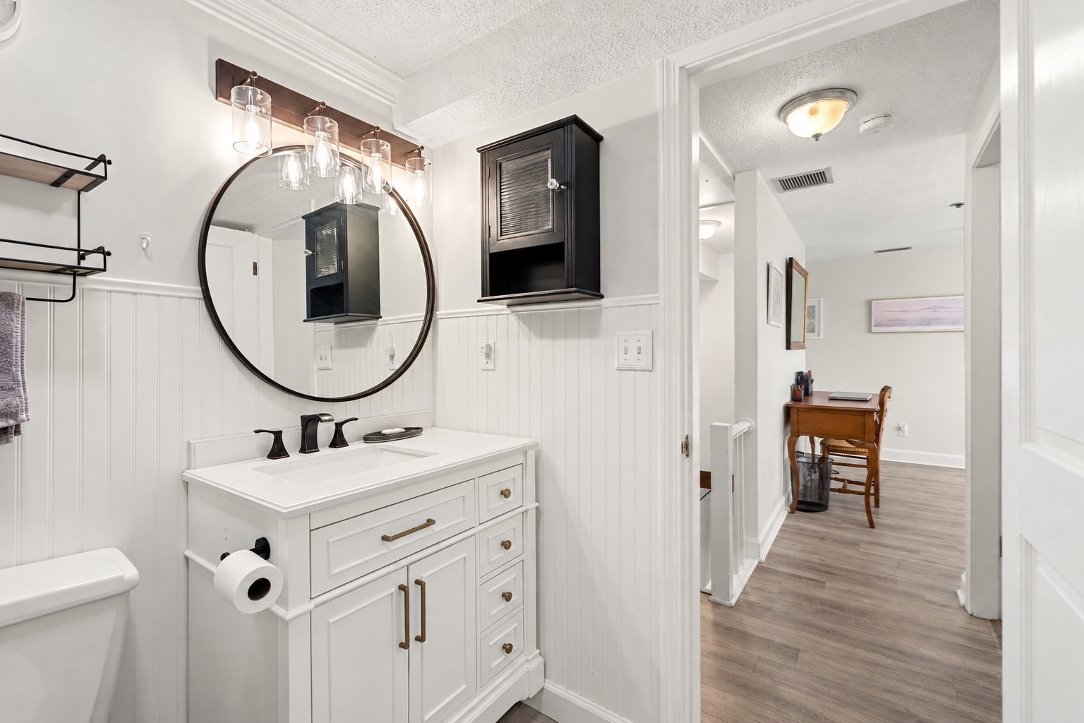 90 Wharf Street # L12 Property Photo 28