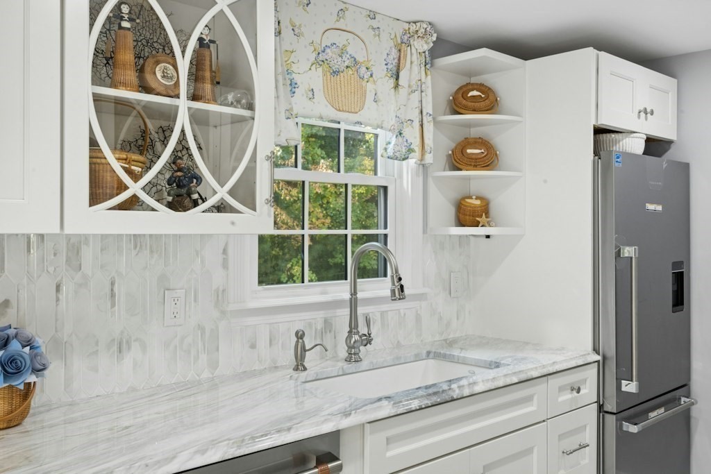 145 Church Street Property Photo 8