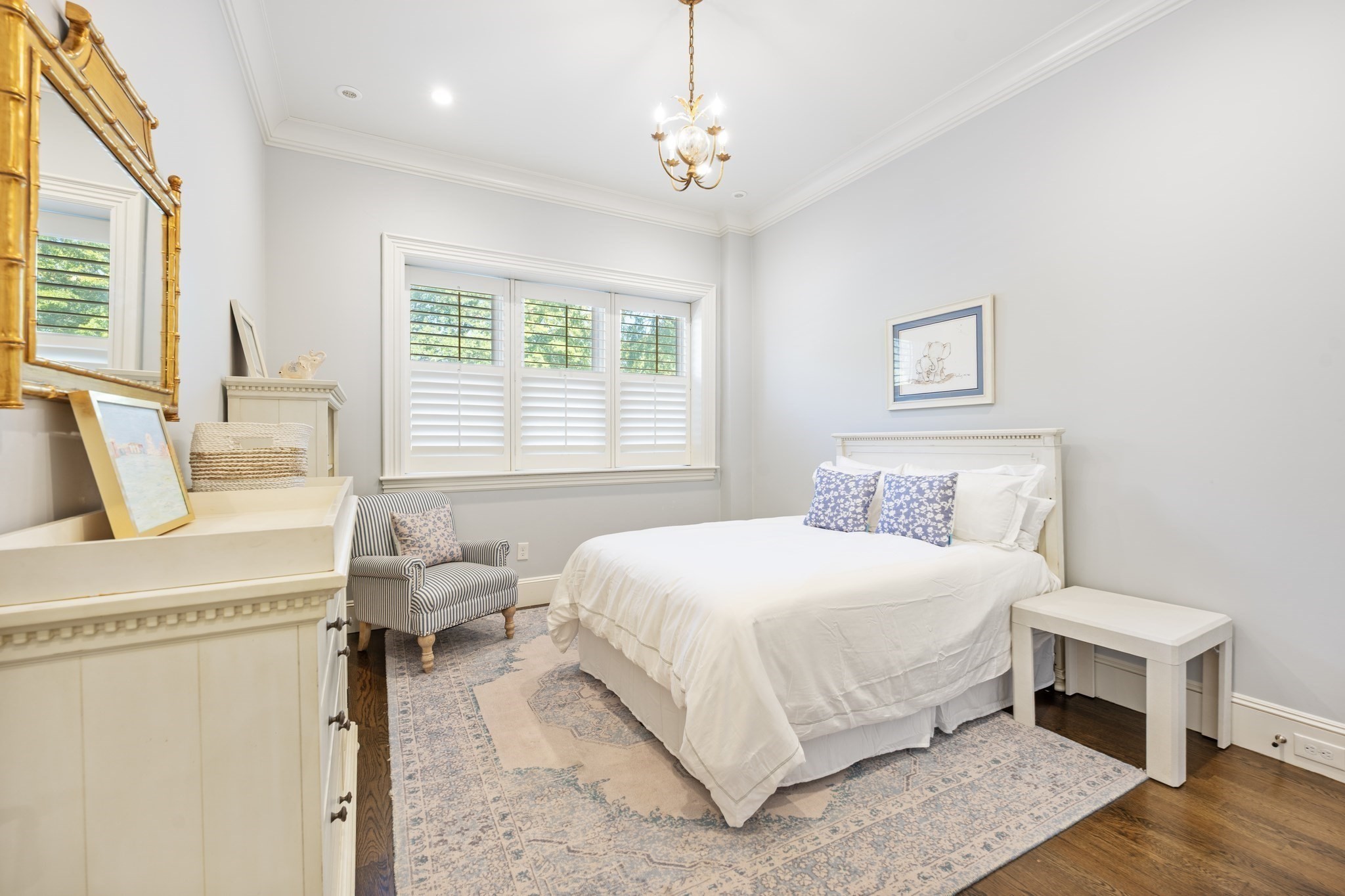 414 Beacon Street Property Photo 14