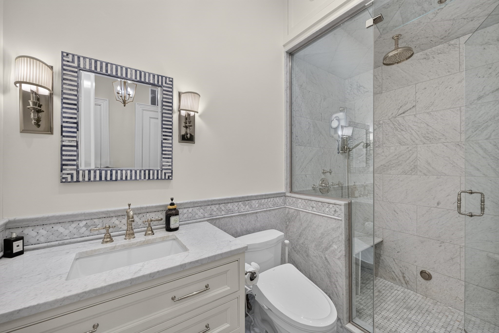 414 Beacon Street Property Photo 15