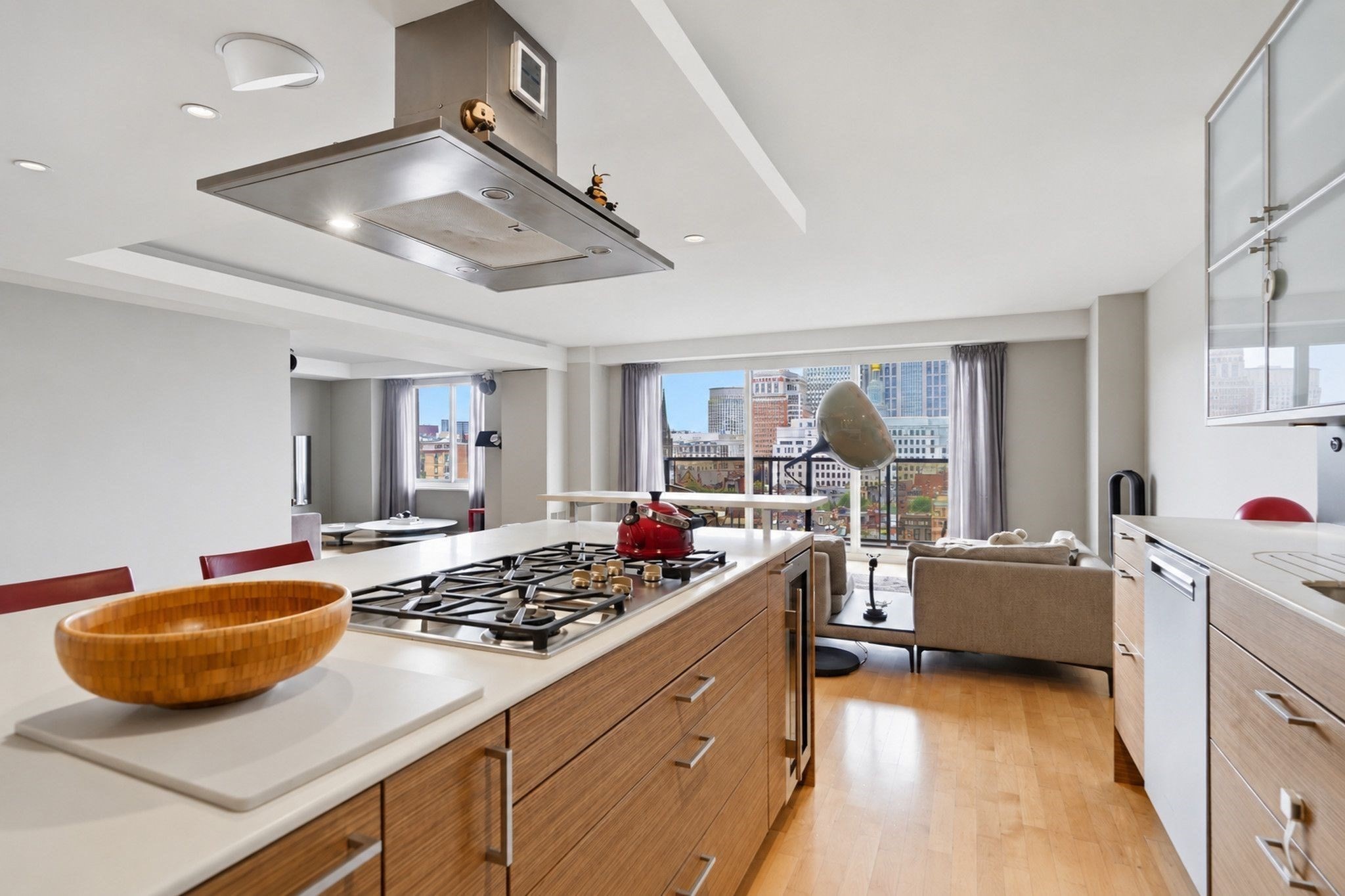 180 Beacon Street # 15a Property Photo 17