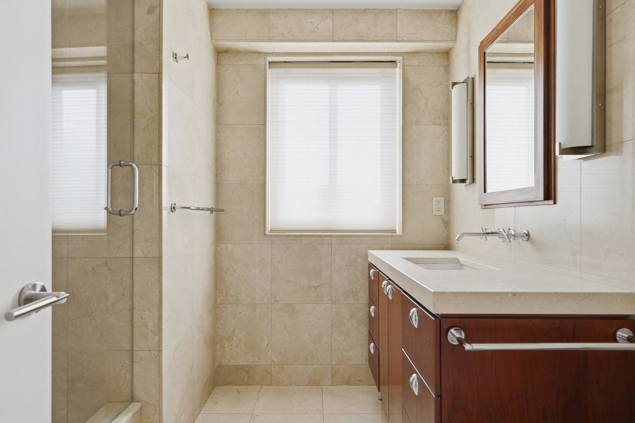 180 Beacon Street # 15a Property Photo 28