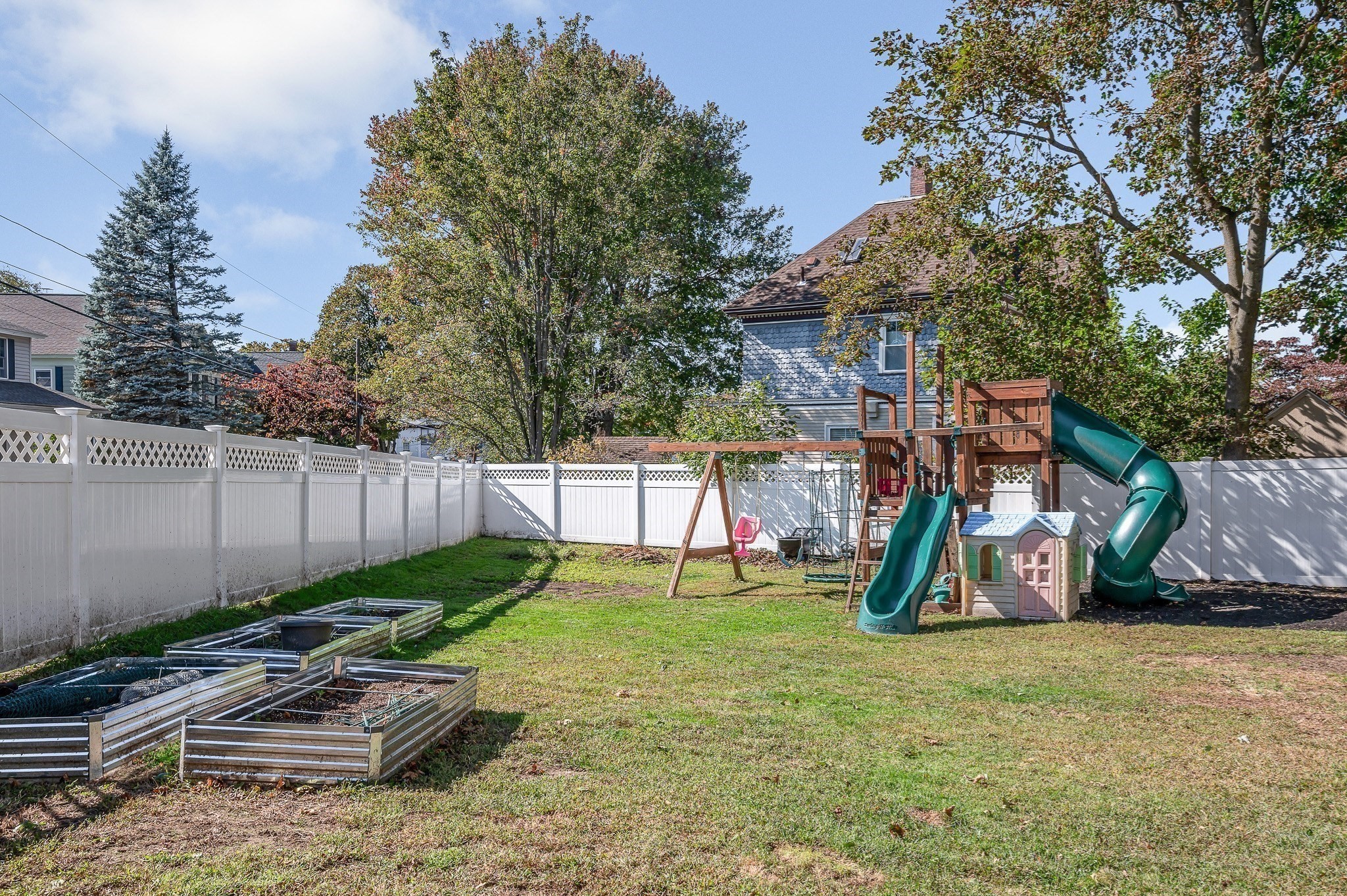 37 Dudley St Property Photo 35