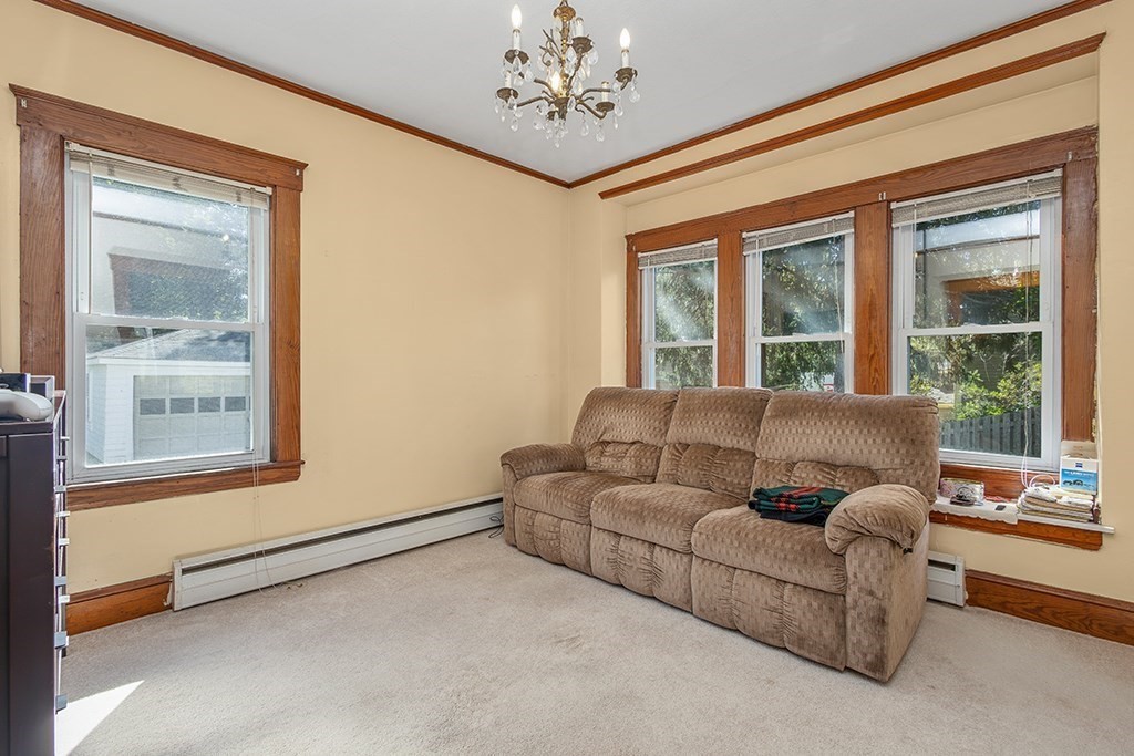 664 East Street Property Photo 13
