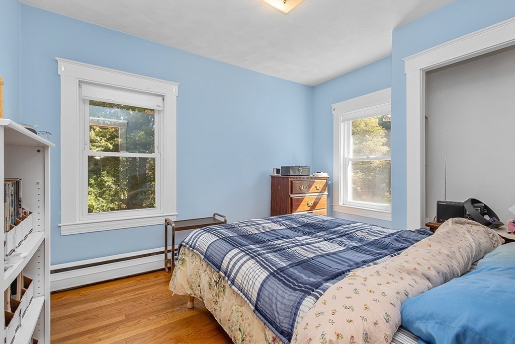 664 East Street Property Photo 27