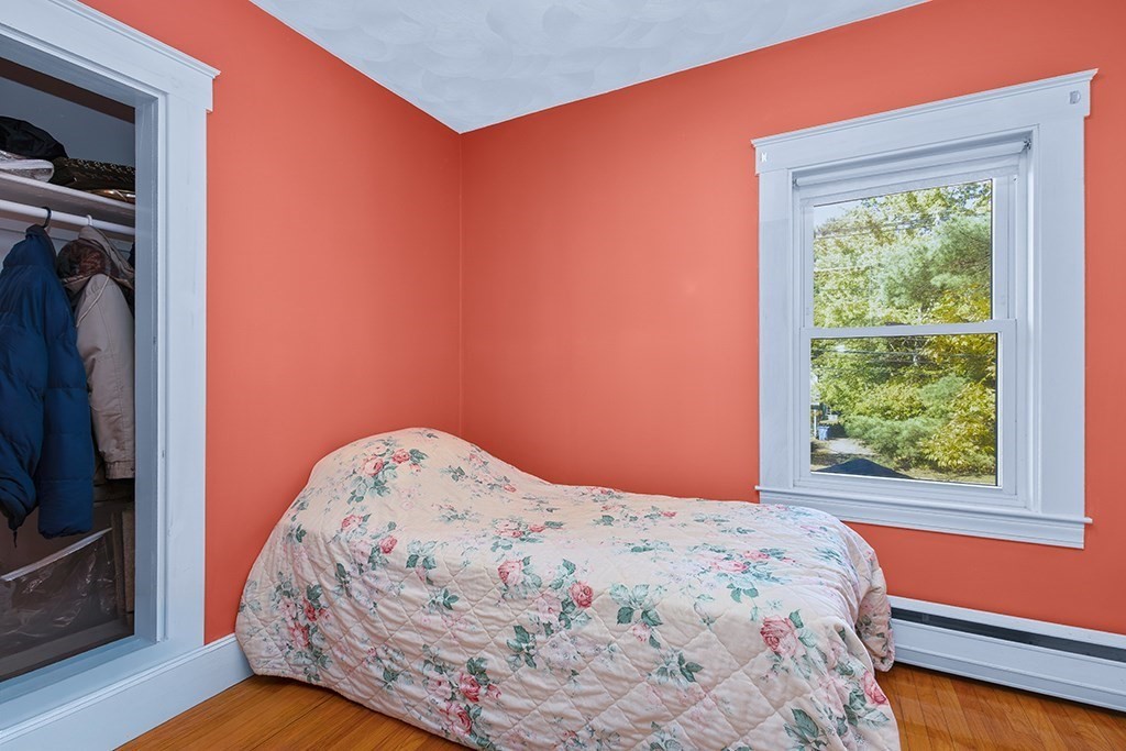 664 East Street Property Photo 29