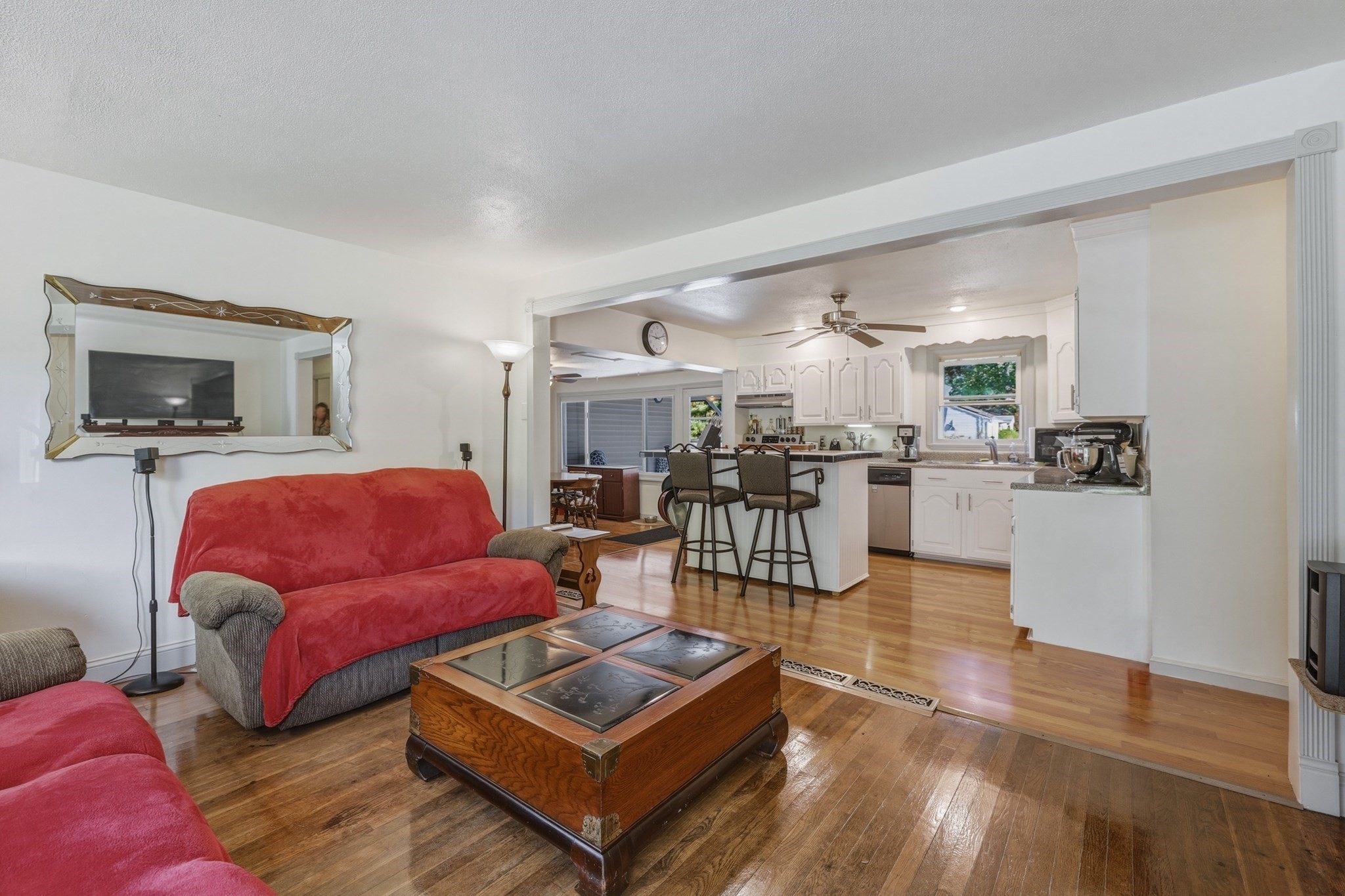 91 Batchelor St Property Photo 4