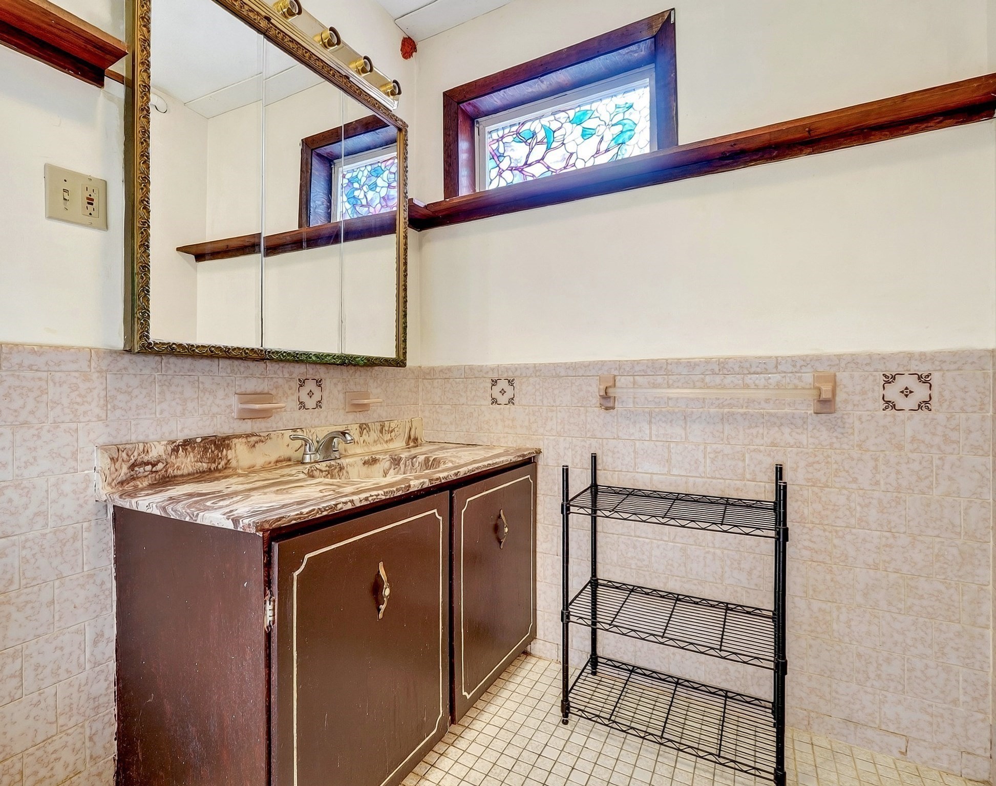 39 Buckman St Property Photo 24