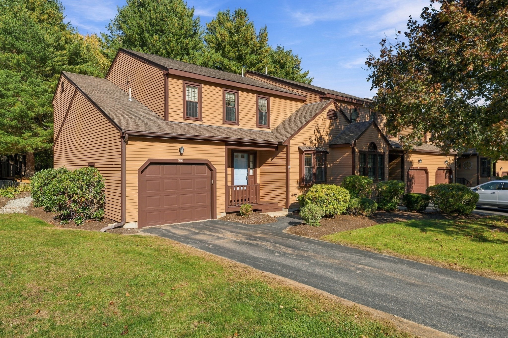 23 Hawthorne Vlg # A Property Photo 1