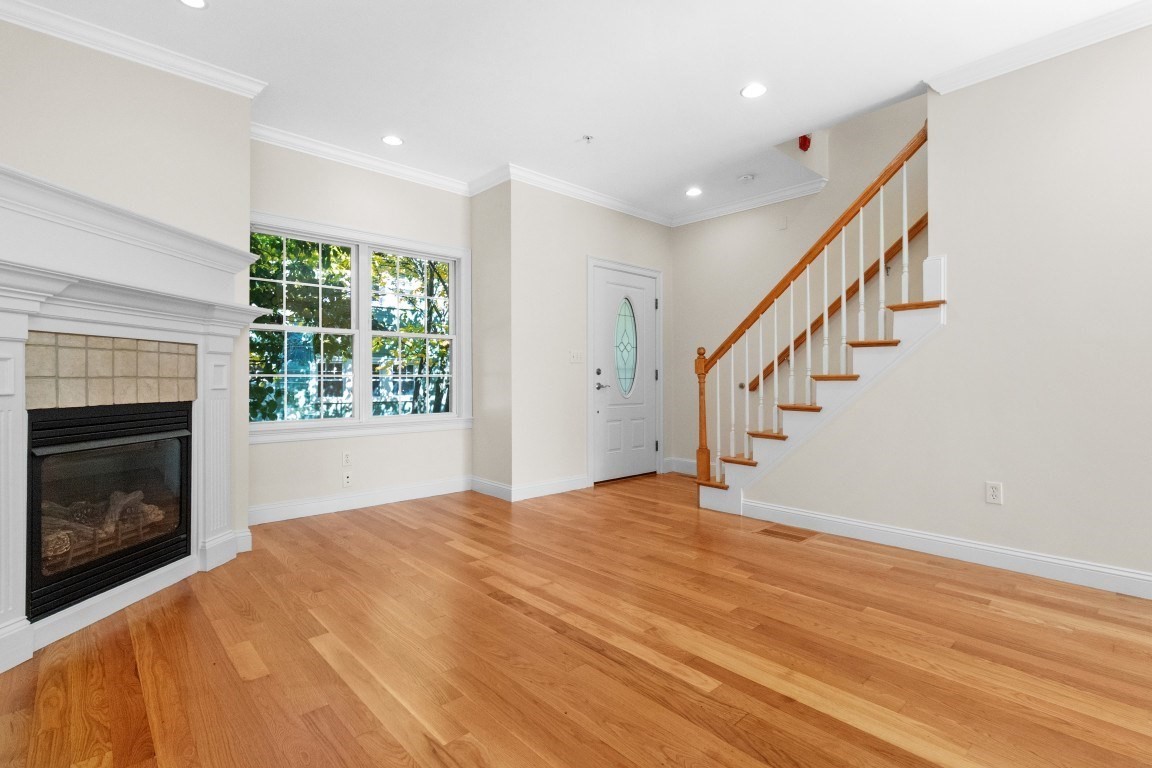 25 Hastings Ave # 3 Property Photo 10