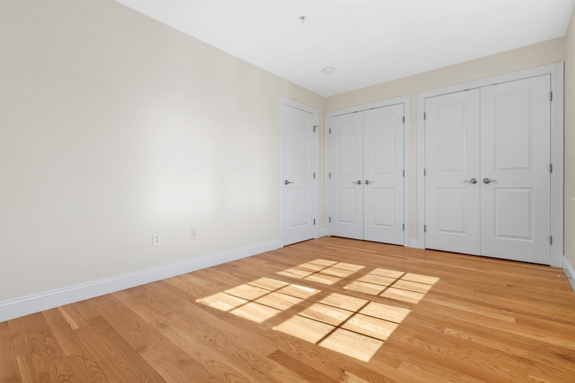 25 Hastings Ave # 3 Property Photo 18