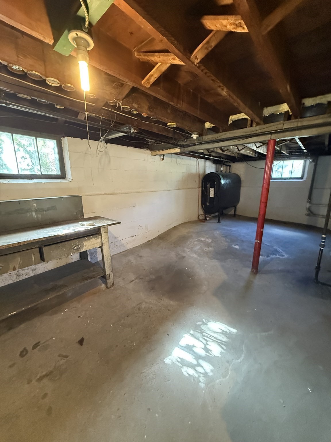 496 Nahatan St Property Photo 24