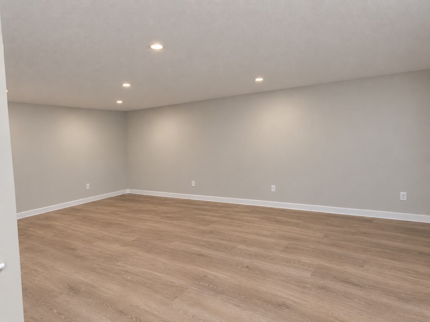 6 Beals Cove Rd # G Property Photo 2