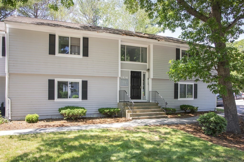 6 Beals Cove Rd # G Property Photo 13