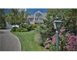 82 Marmion Way Property Photo 1