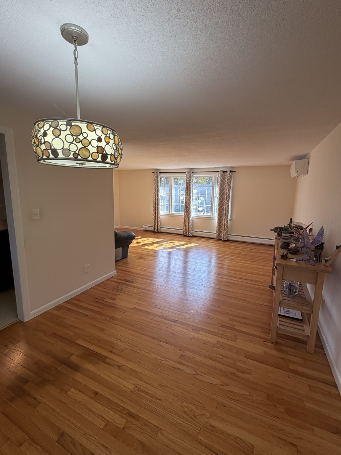 76 Hillview Rd Property Photo 9