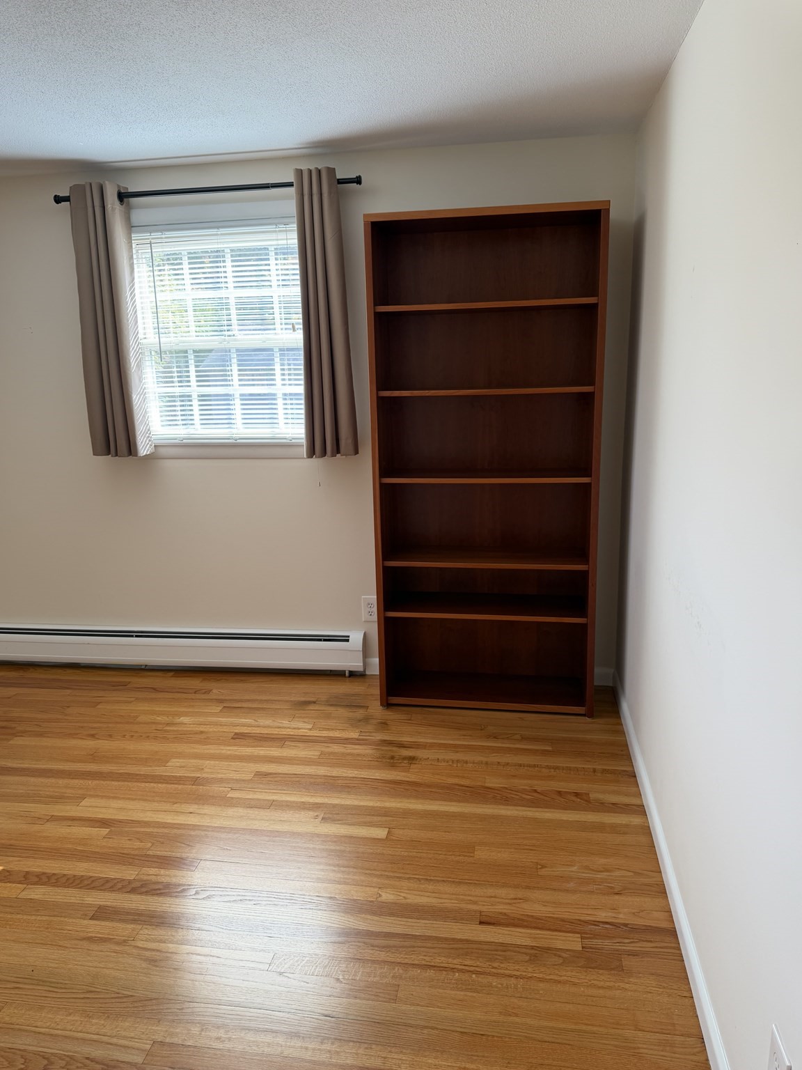 76 Hillview Rd Property Photo 15