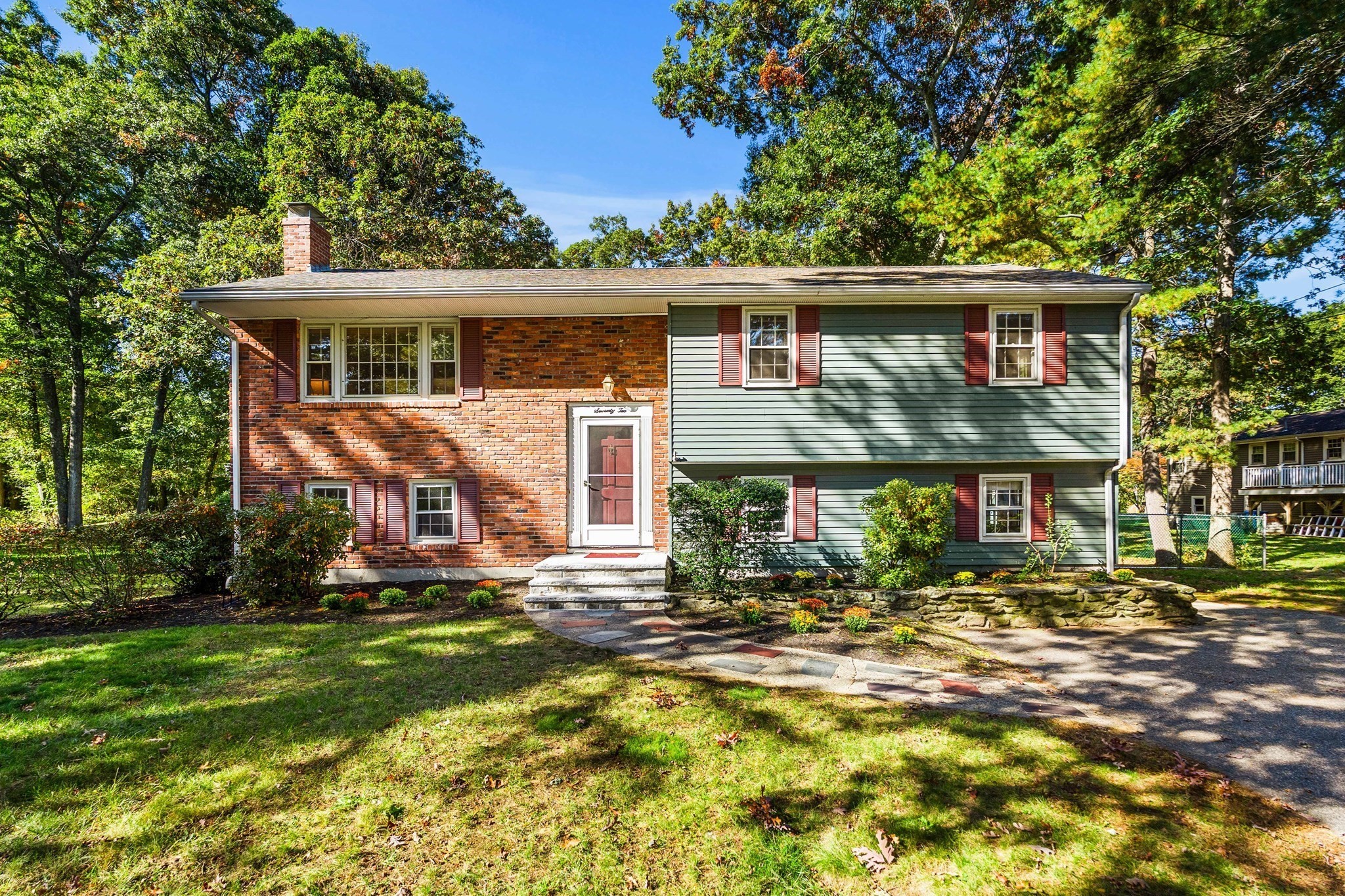 72 Alden Road Property Photo 1
