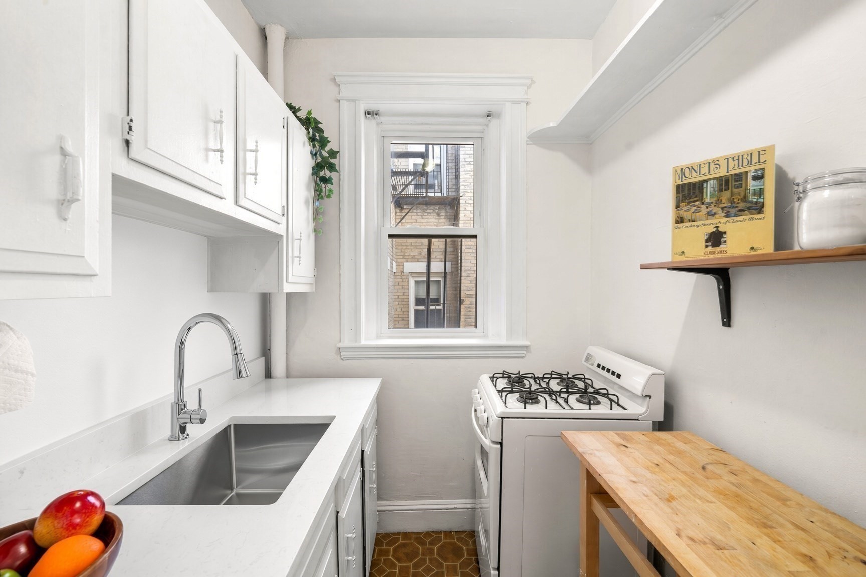 1840 Commonwealth Ave # 8 Property Photo 10
