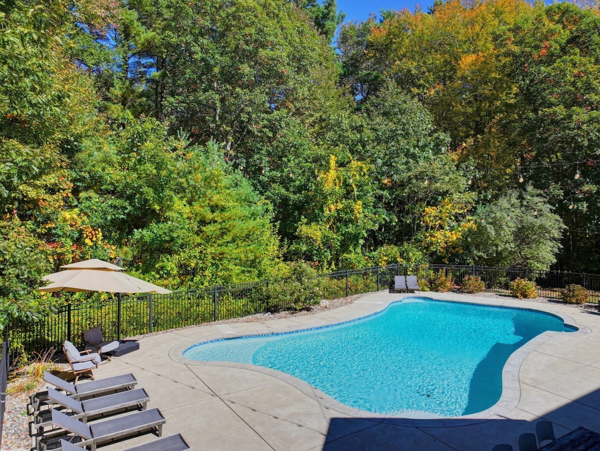 7 Chopin Ct Property Photo 9