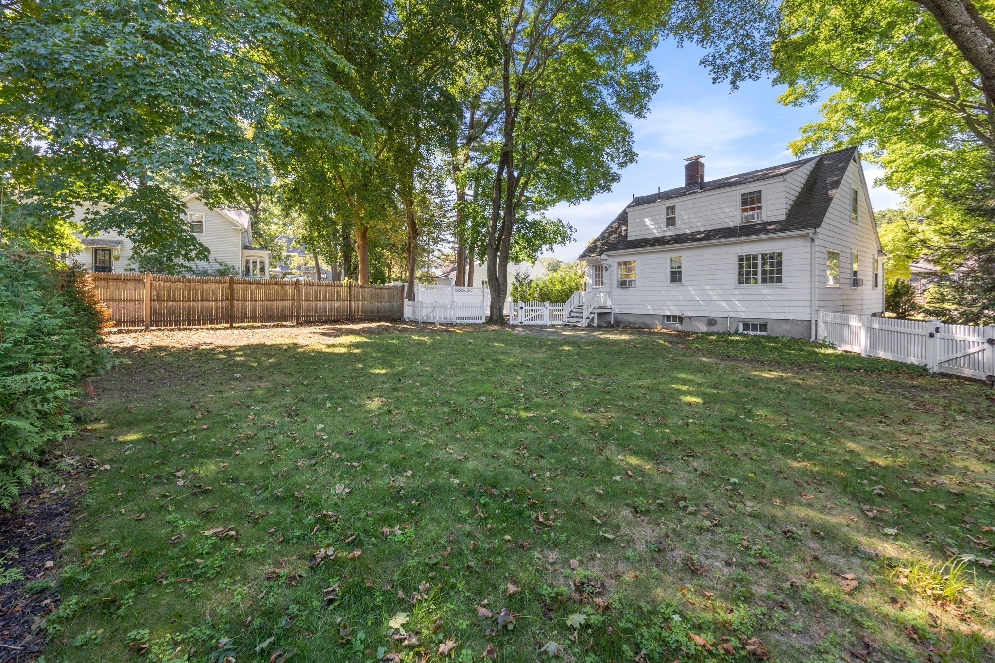 308 Webster Street Property Photo 15