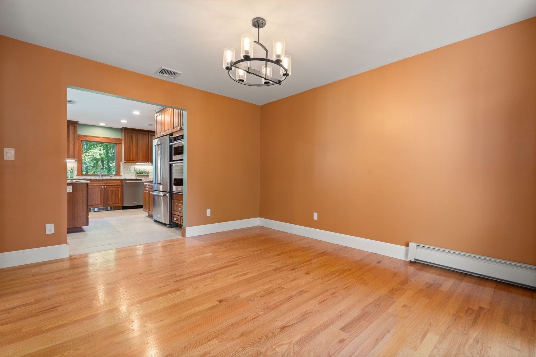 10 Lantern Rd Property Photo 11