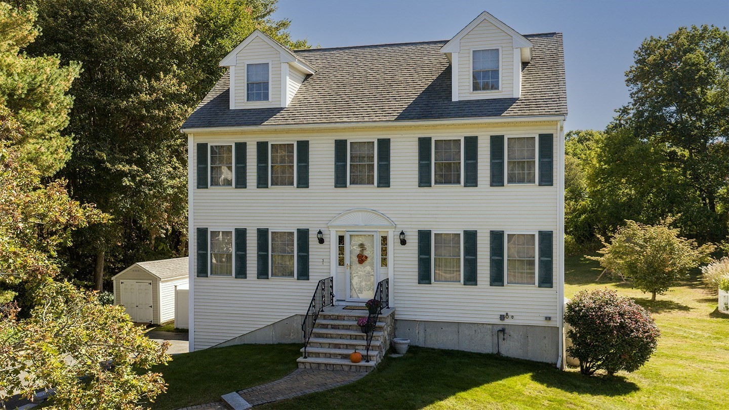 3 Etta Rd Property Photo 1