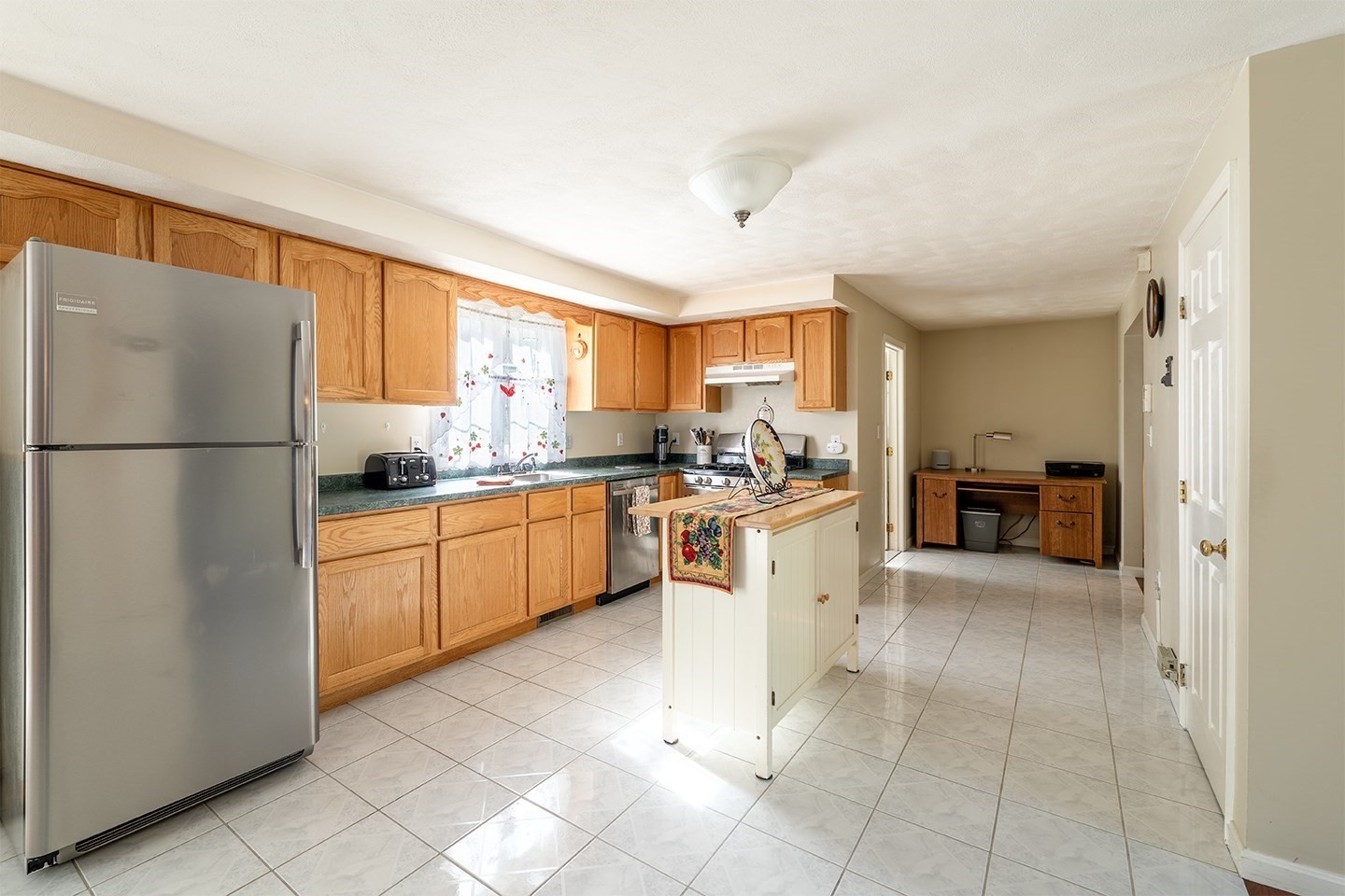 3 Etta Rd Property Photo 19