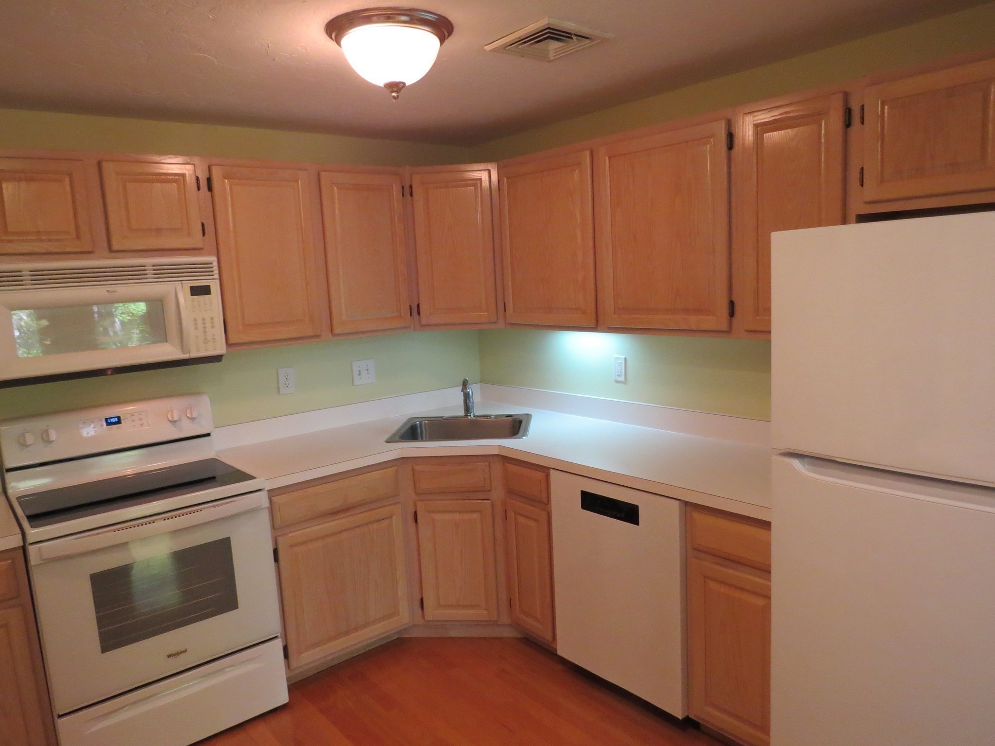 84g Crystal Brook Way # G Property Photo 3