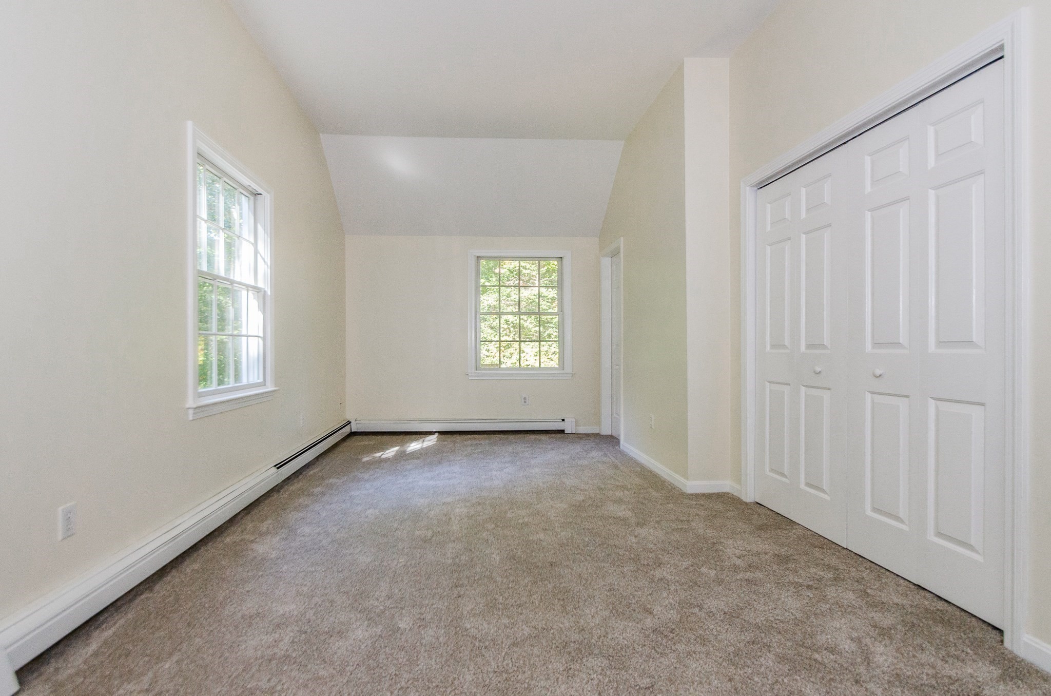 24 Foster St Property Photo 14