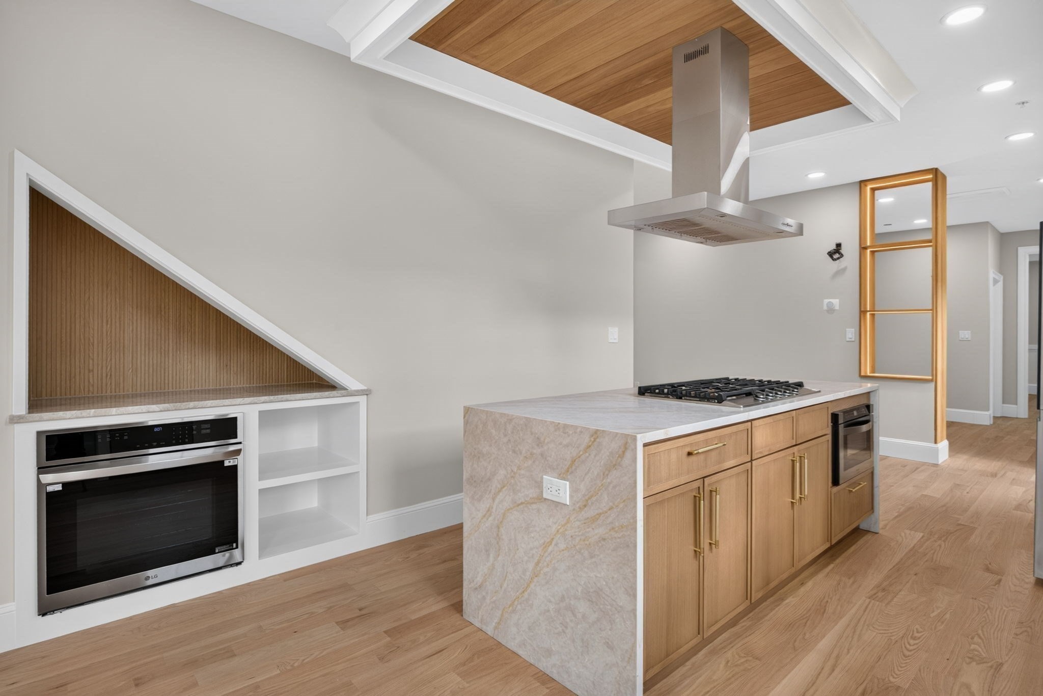 737 Somerville Ave # B Property Photo 4